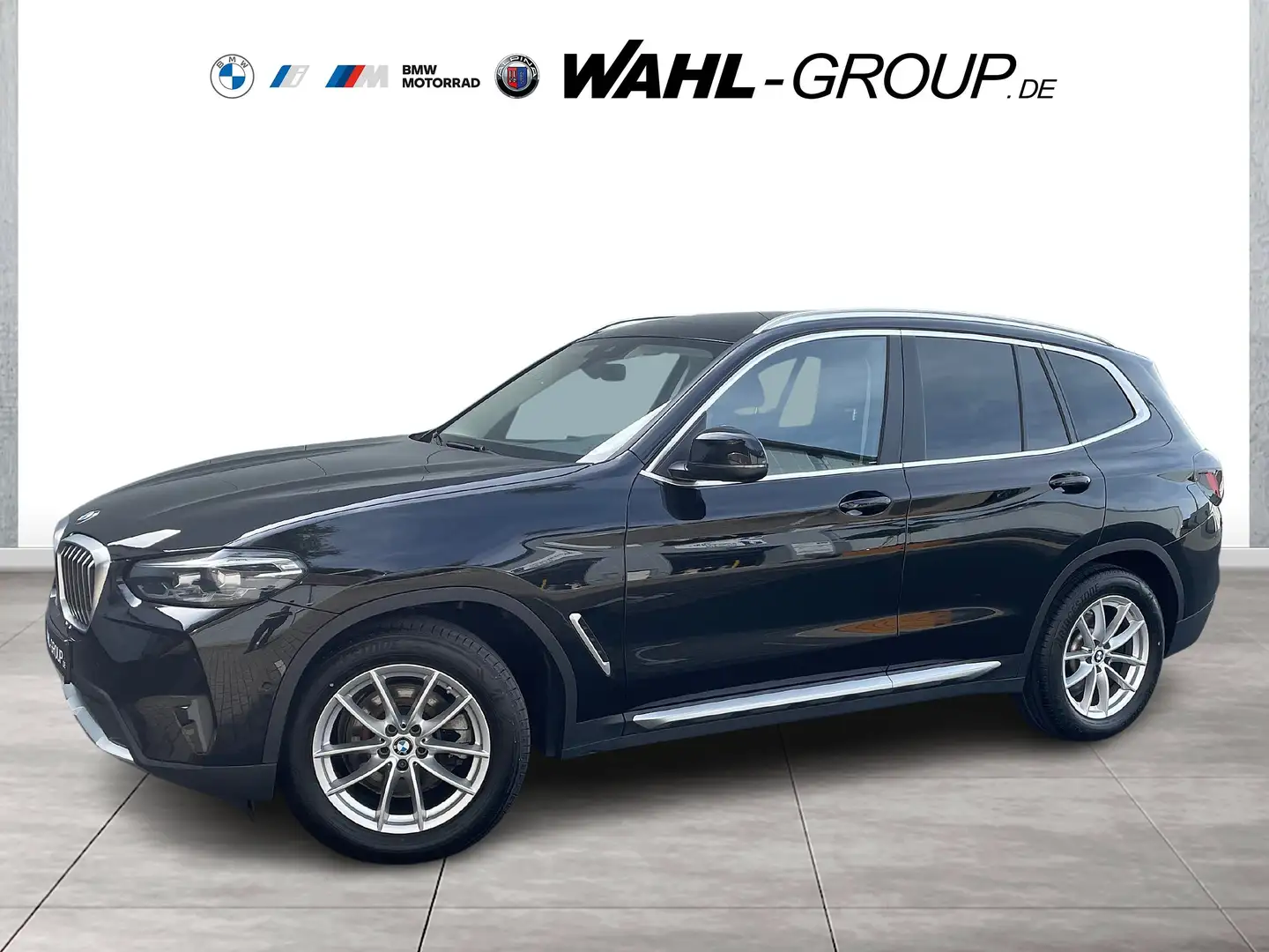 BMW X3 xDrive20i HIFI DAB LED NAVI KAMERA SHZ ALU 18" Zwart - 1
