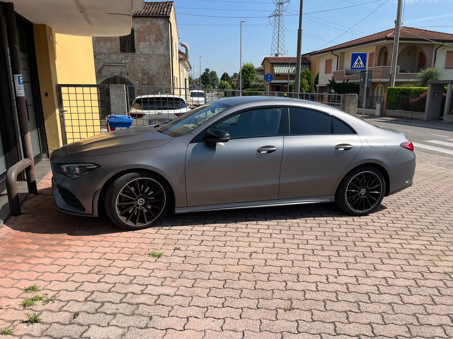 Mercedes-Benz CLA 200 premium Grigio - 1