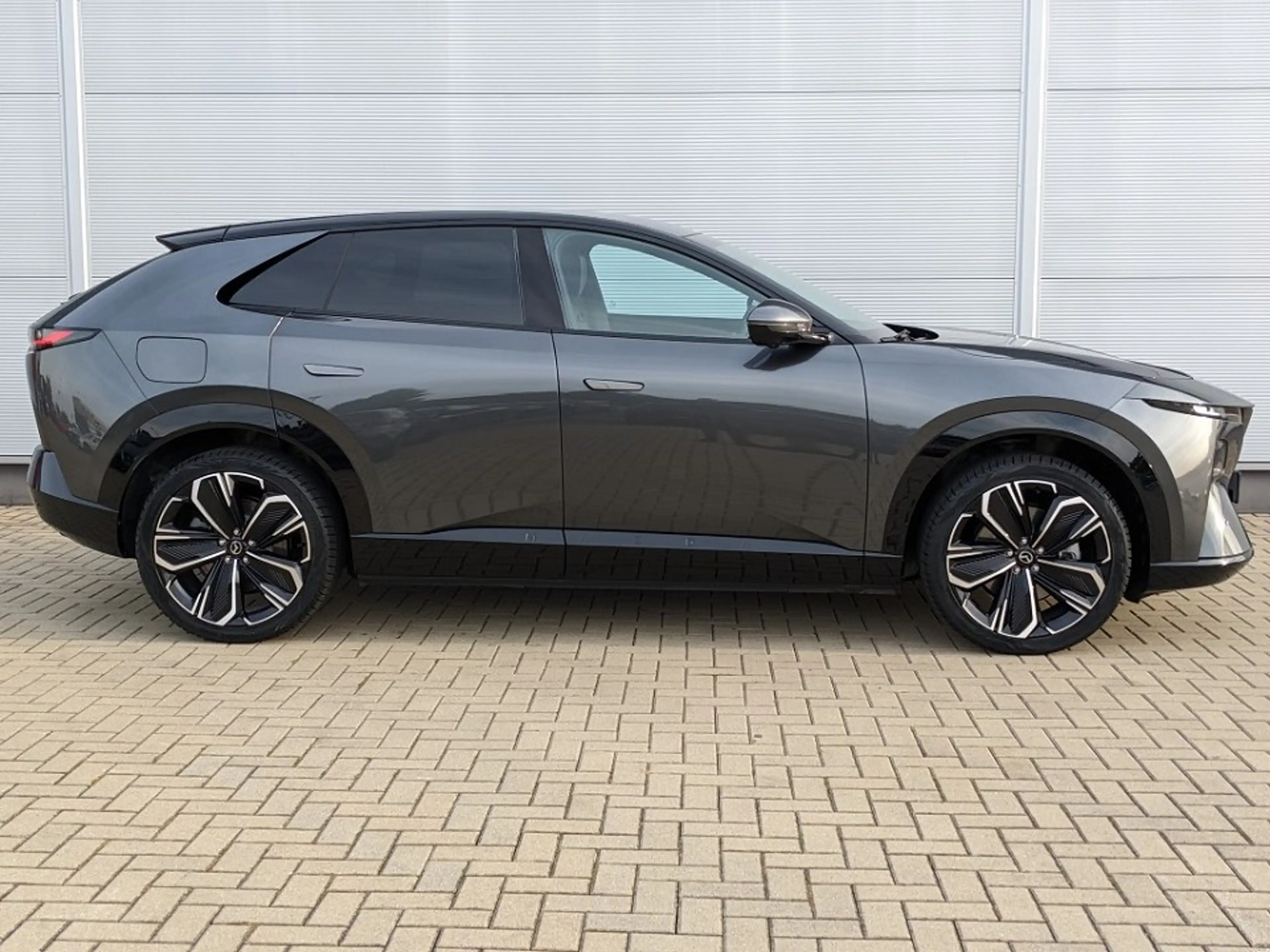 Mazda CX-6e EV (258PS) Takumi Leder Panodach 21" Alufelgen NEU — photo 6