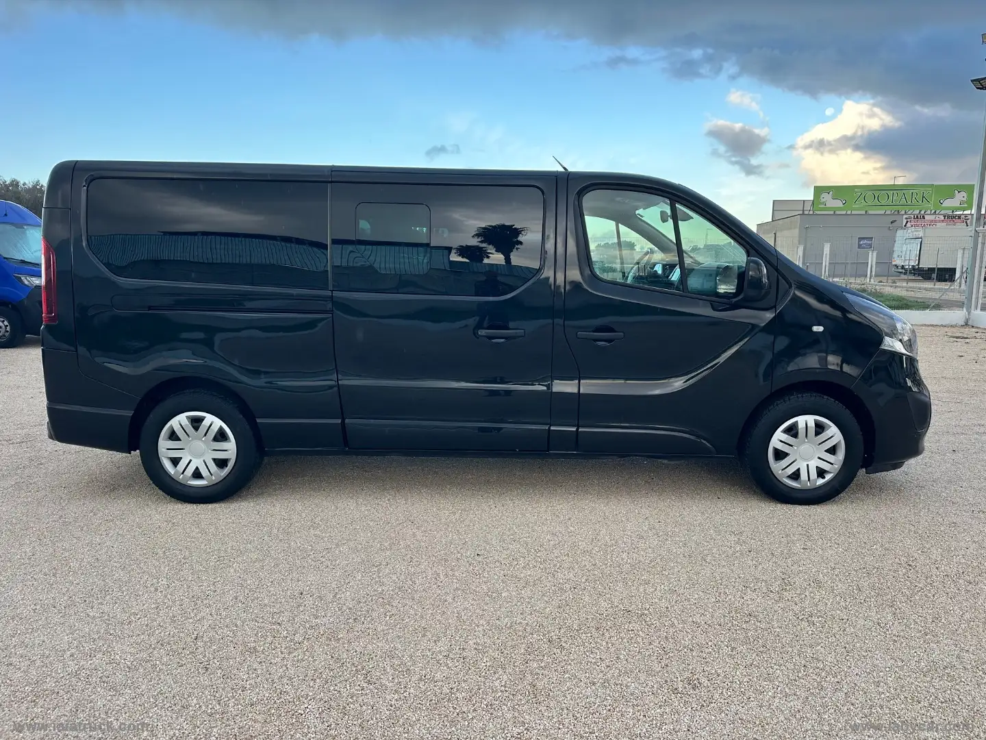 Opel Vivaro 29 1.6 BiT. EcoF. PL-TN Combi Noir - 2