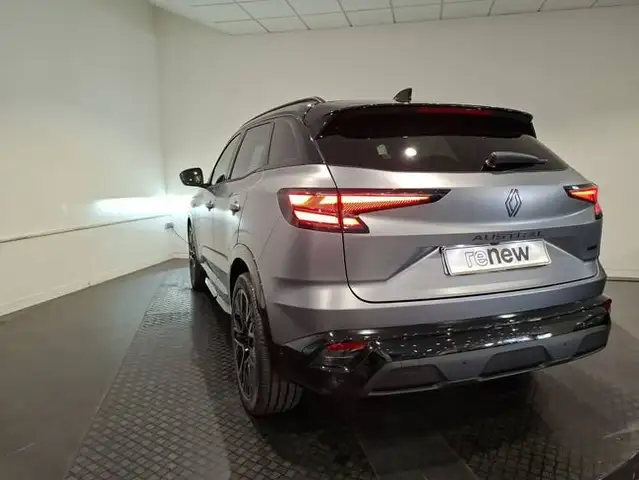 Renault Austral view 9