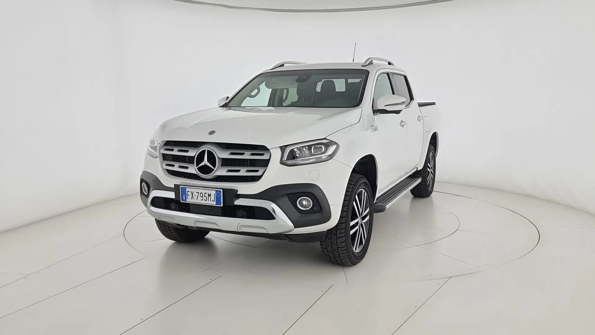 Mercedes-Benz X 350 X 350 d 4Matic Power N1 Autocarro Bianco - 1