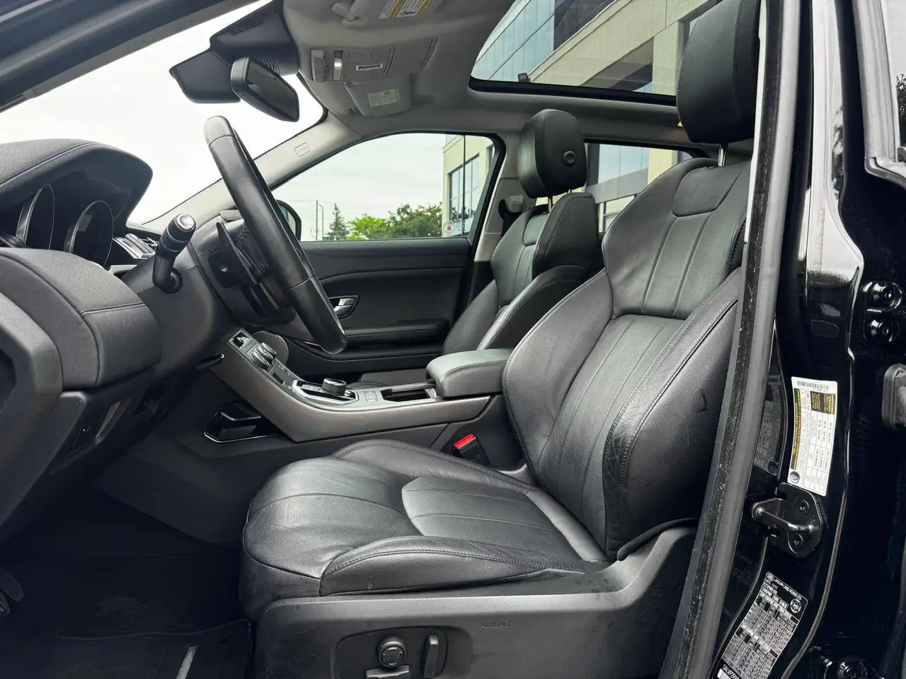 Land Rover Range Rover Evoque снимка Land Rover Range Rover Evoque