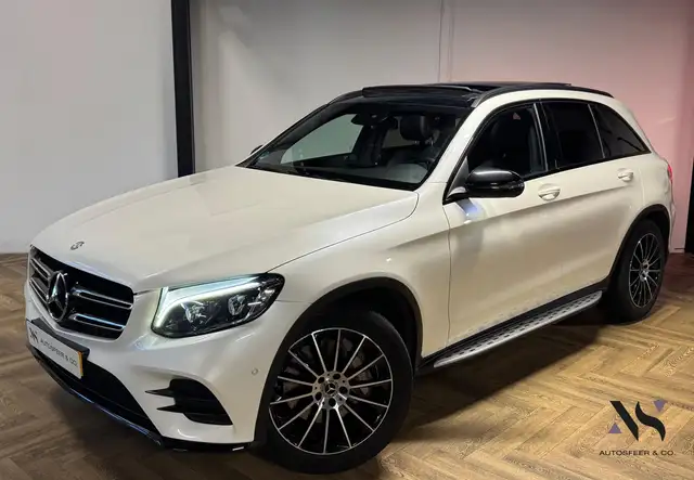 Mercedes-Benz GLC 350 d 4MATIC Prestige AMG PANO CARPLAY CAM