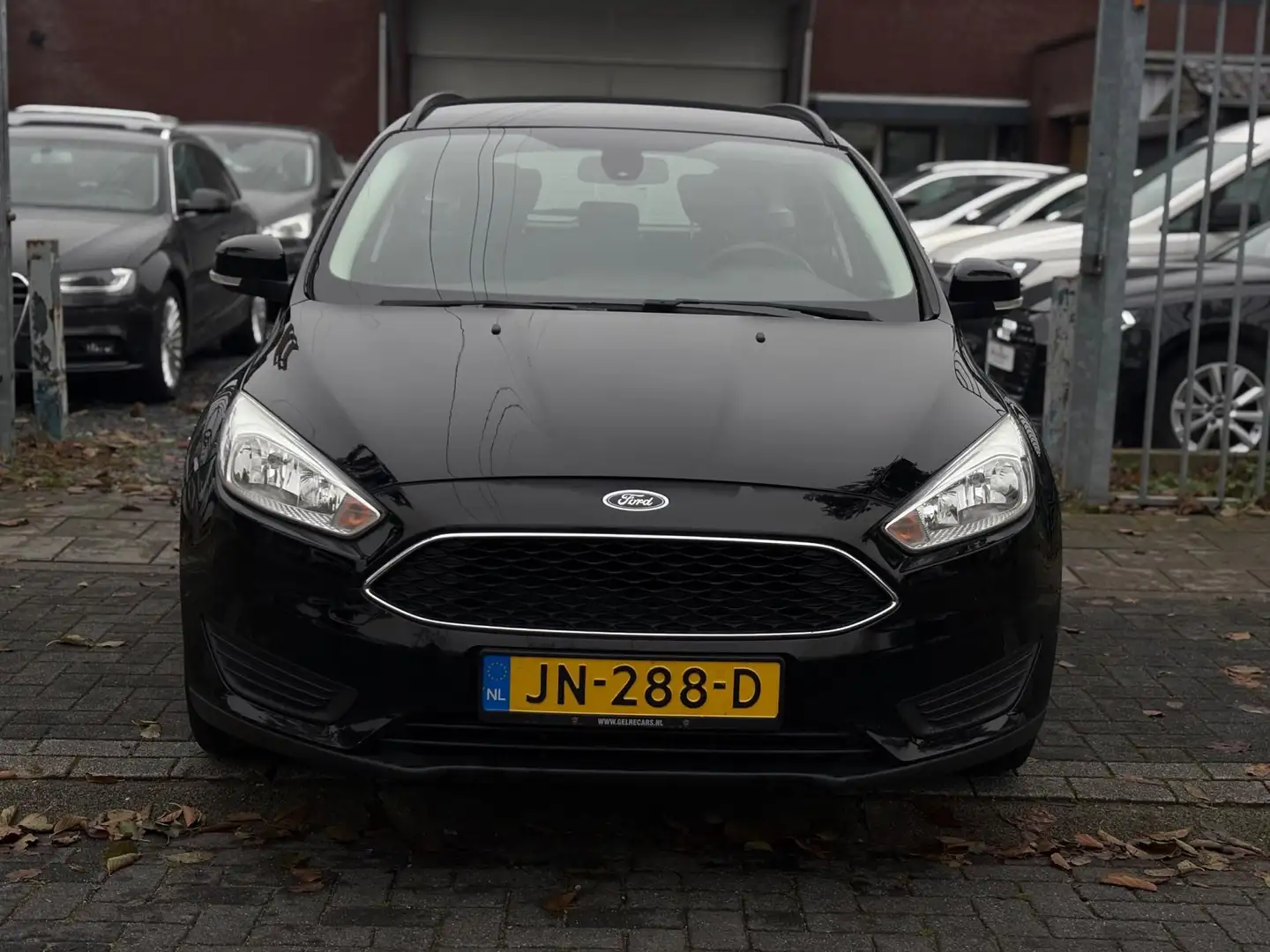 Ford Focus Wagon 1.0 Trend | Nwe D-Riem | Navigatie | 16” LMV Noir - 2