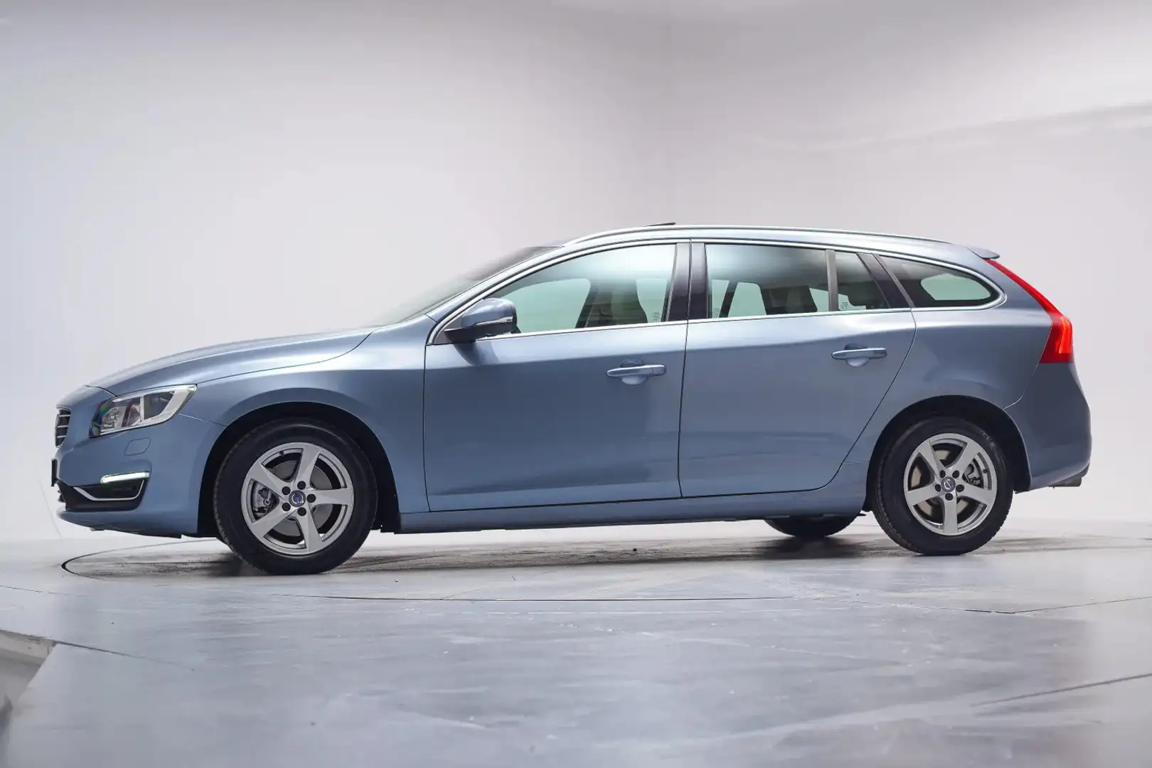 Volvo V60 2.0 D3 Nordic+ [ Xenon Navi Leer Schuifdak ] Blu/Azzurro - 2
