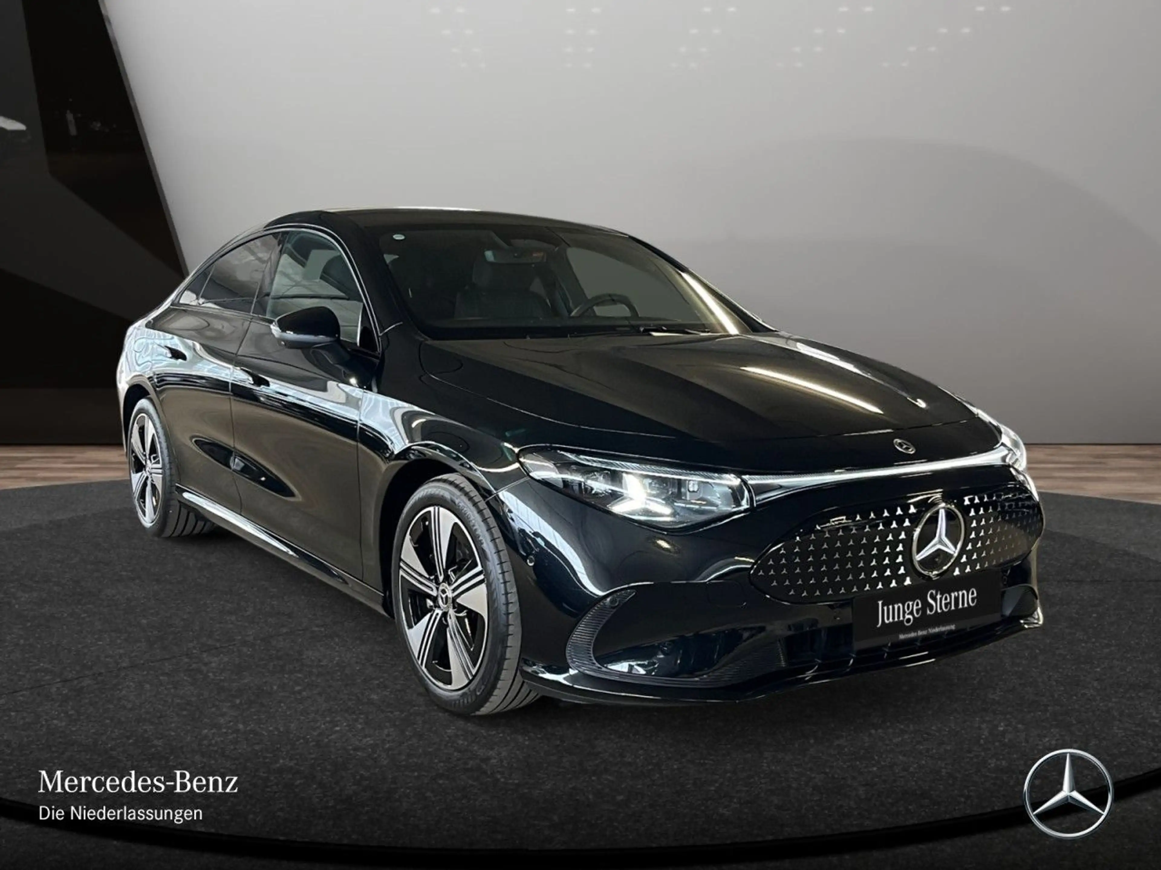 Mercedes-Benz CLA 250 Pano Multibeam Distr. Night Kamera Sitzh — photo 5