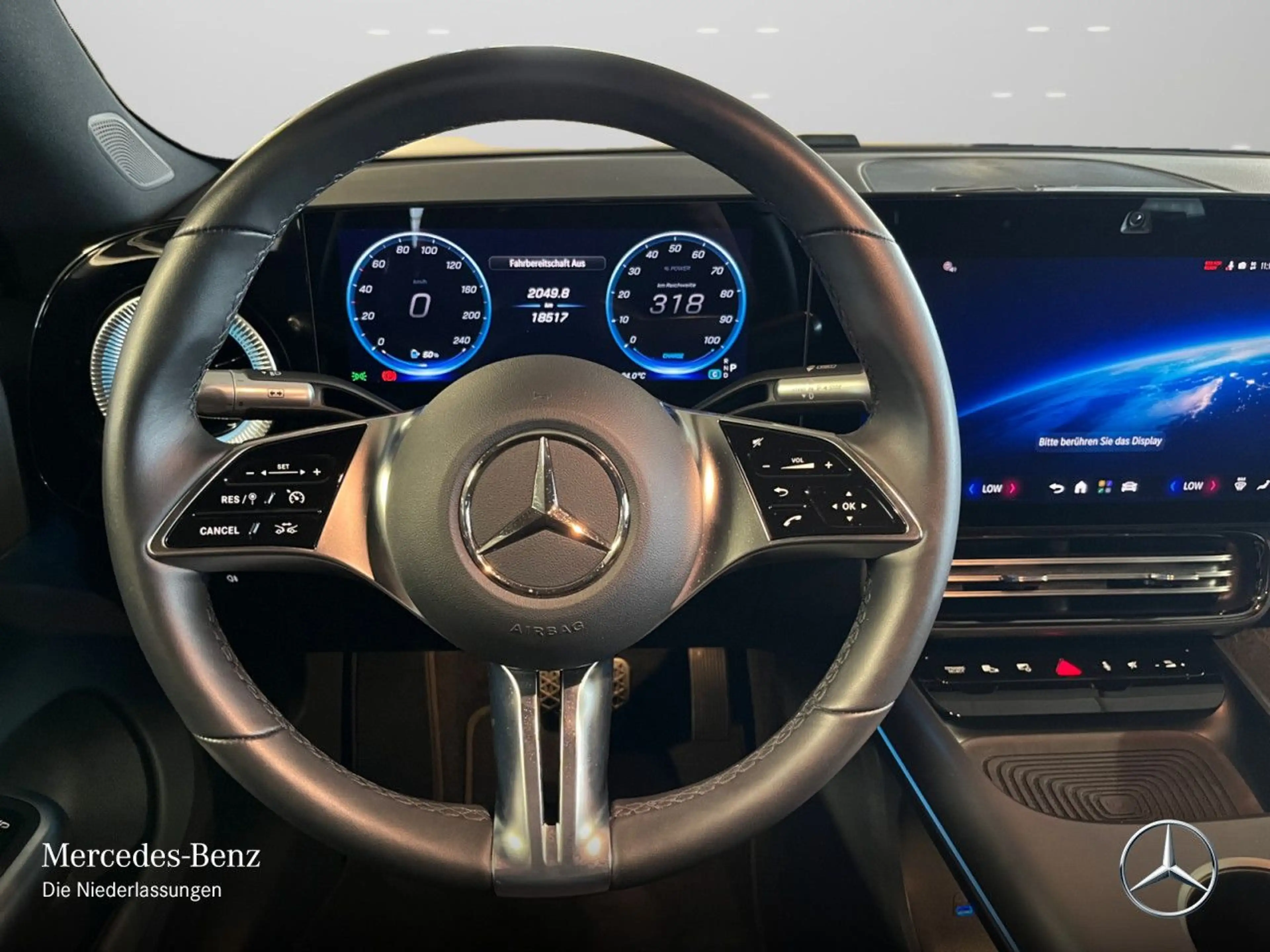 Mercedes-Benz CLA 250 Pano Multibeam Distr. Night Kamera Sitzh — photo 14