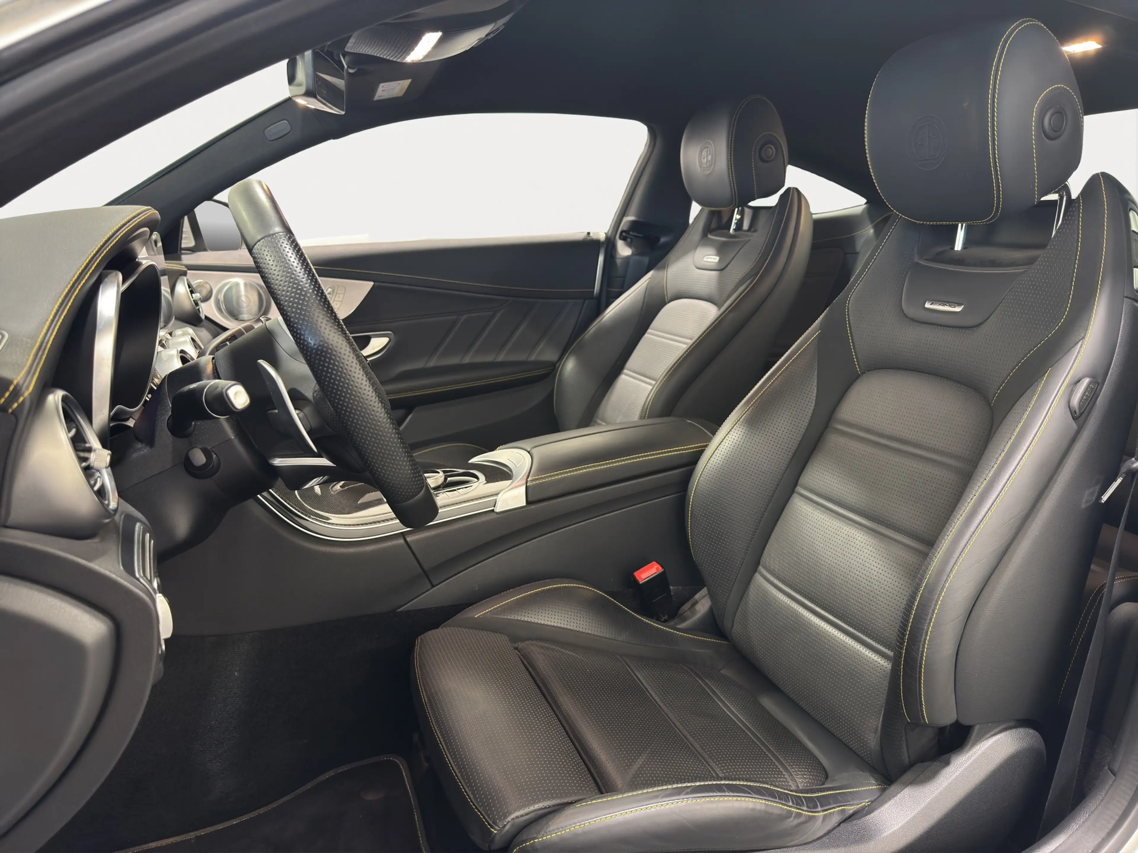 Mercedes-Benz C 63 AMG S *DEUTSCHES-FAHRZEUG*BURMESTER* — photo 10