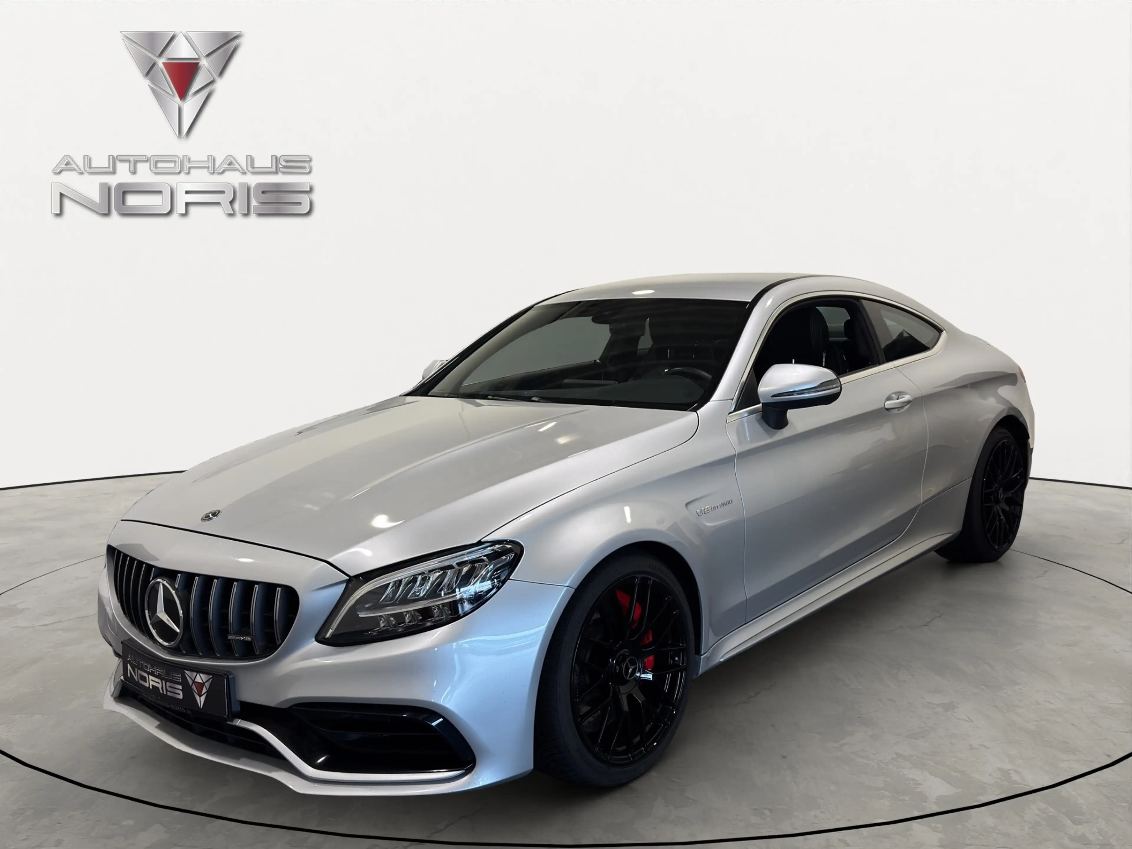 Mercedes-Benz C 63 AMG S *DEUTSCHES-FAHRZEUG*BURMESTER* — photo 2
