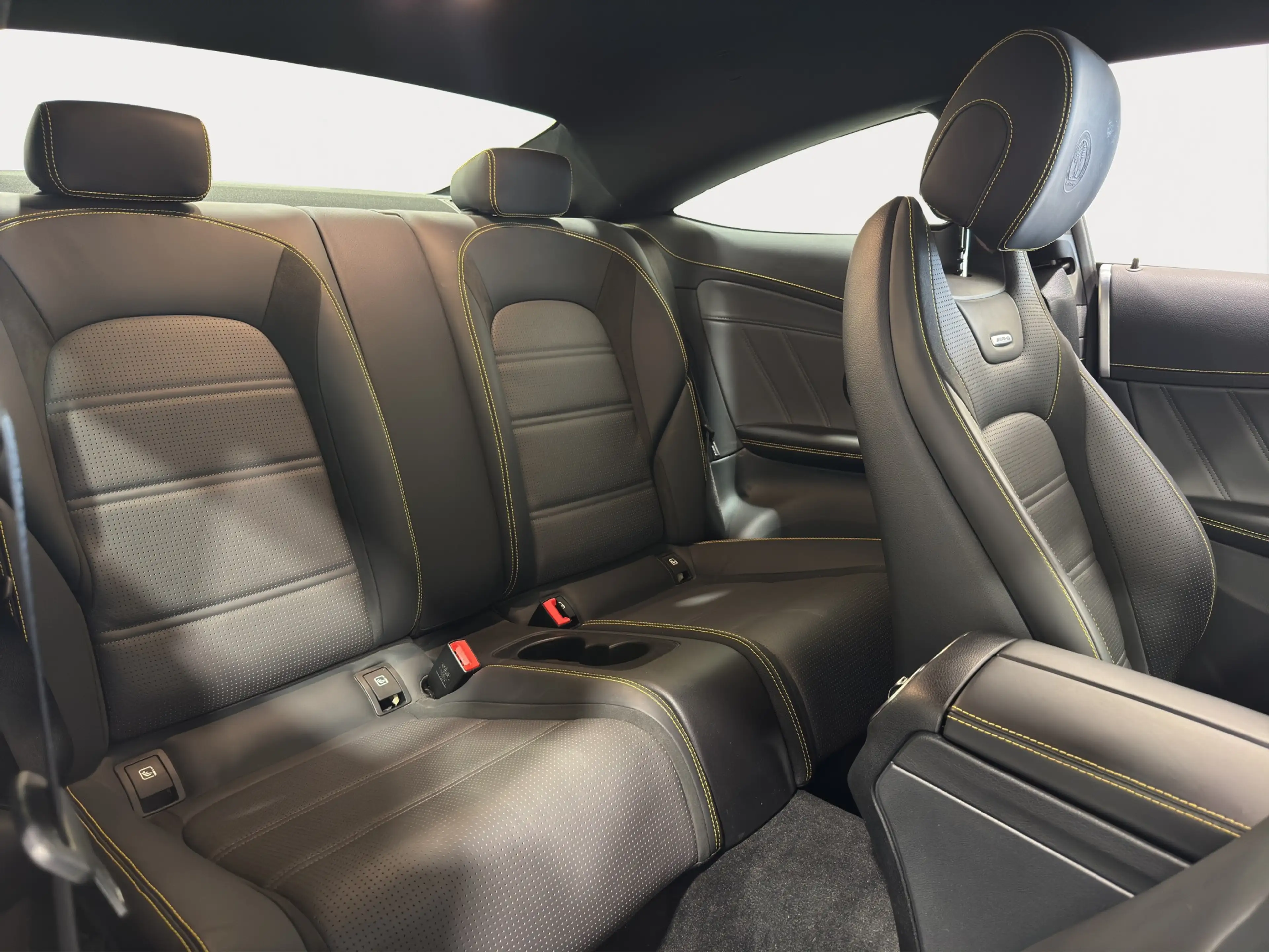 Mercedes-Benz C 63 AMG S *DEUTSCHES-FAHRZEUG*BURMESTER* — photo 13