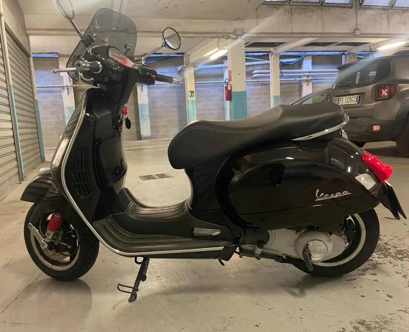 Vespa GTS 250ie - 2