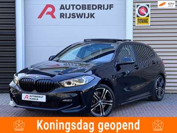 1-serie 120i Executive Pano/Led/Sfeer/AppleCar