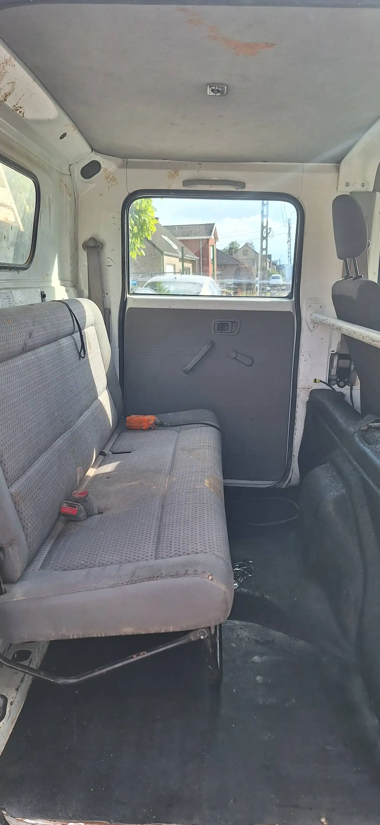 Nissan Cabstar 3.0cc-3.500kg DOUBLE CABINE-BENNE BASCULANTE — photo 8