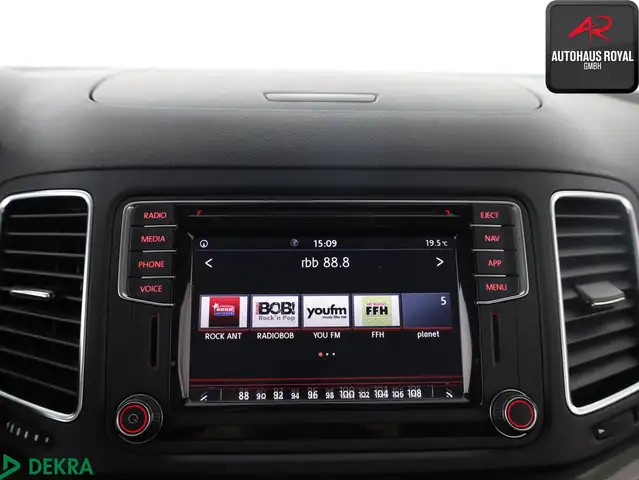 Volkswagen Sharan view 15