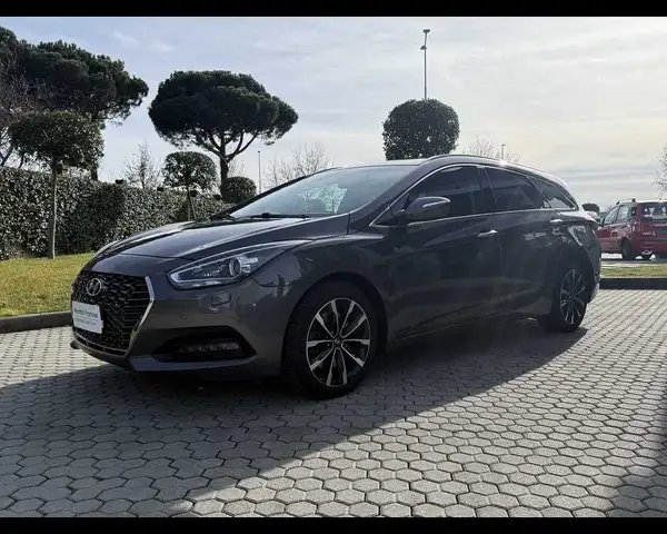 Hyundai i40 I 2019 Wagon i40 Wagon 1.6 crdi Business Deluxe Pa