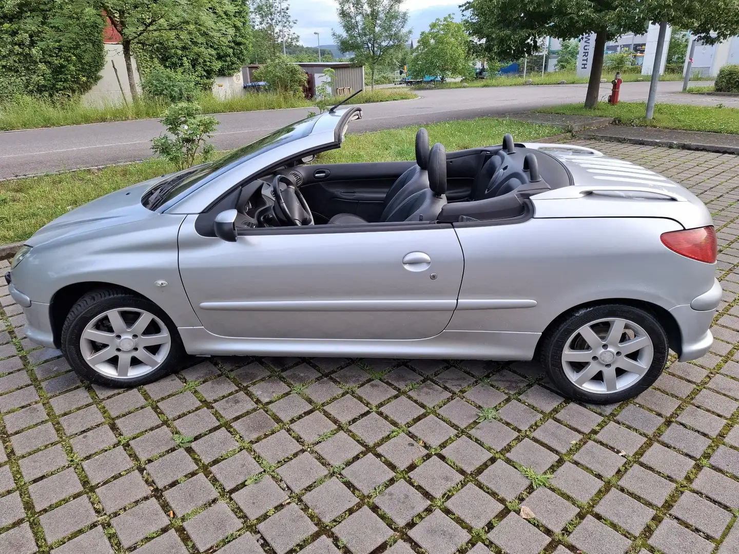 Peugeot 206 109PS,.TÜV bis 02.2026 Silber - 1