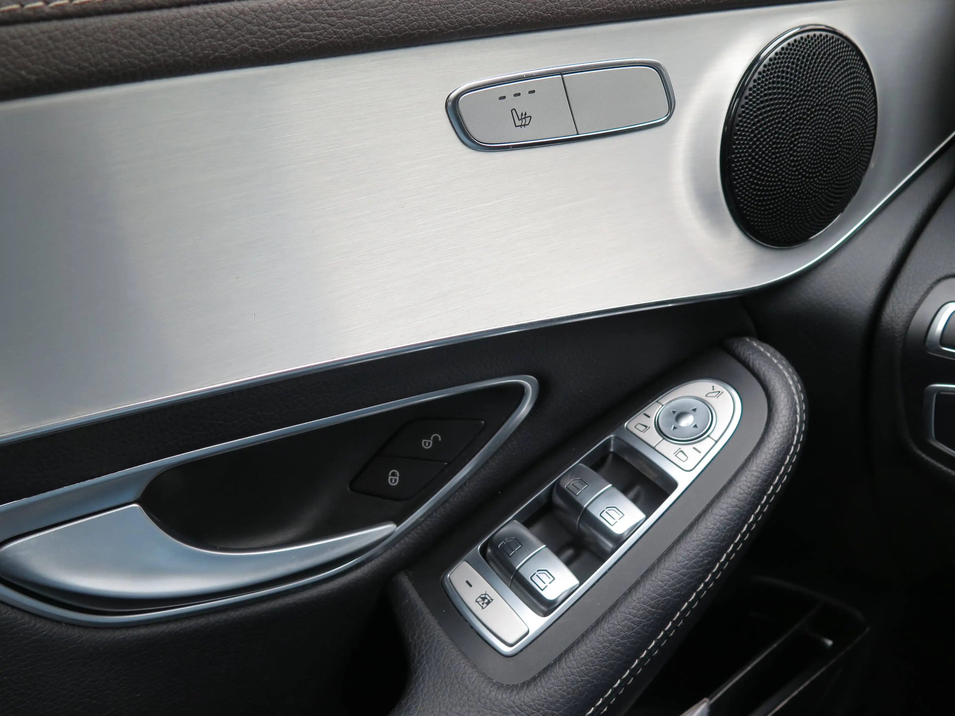 Mercedes-Benz GLC 250 GLC 250 d 4Matic, LED,Luftfederung,AHK,Navi — photo 15