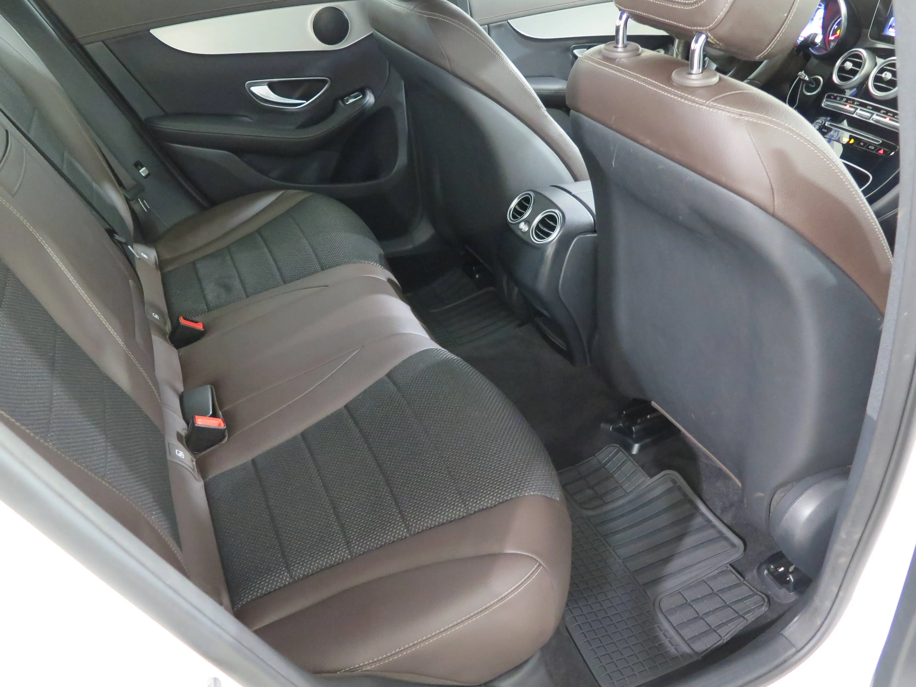Mercedes-Benz GLC 250 GLC 250 d 4Matic, LED,Luftfederung,AHK,Navi — photo 13