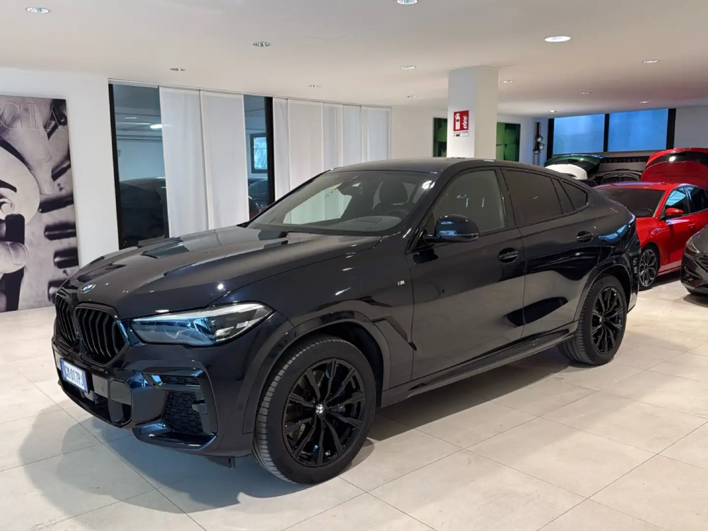 BMW X6 xDrive30d 48V MSport Pelle Navi Black Pack m sport Negro - 1
