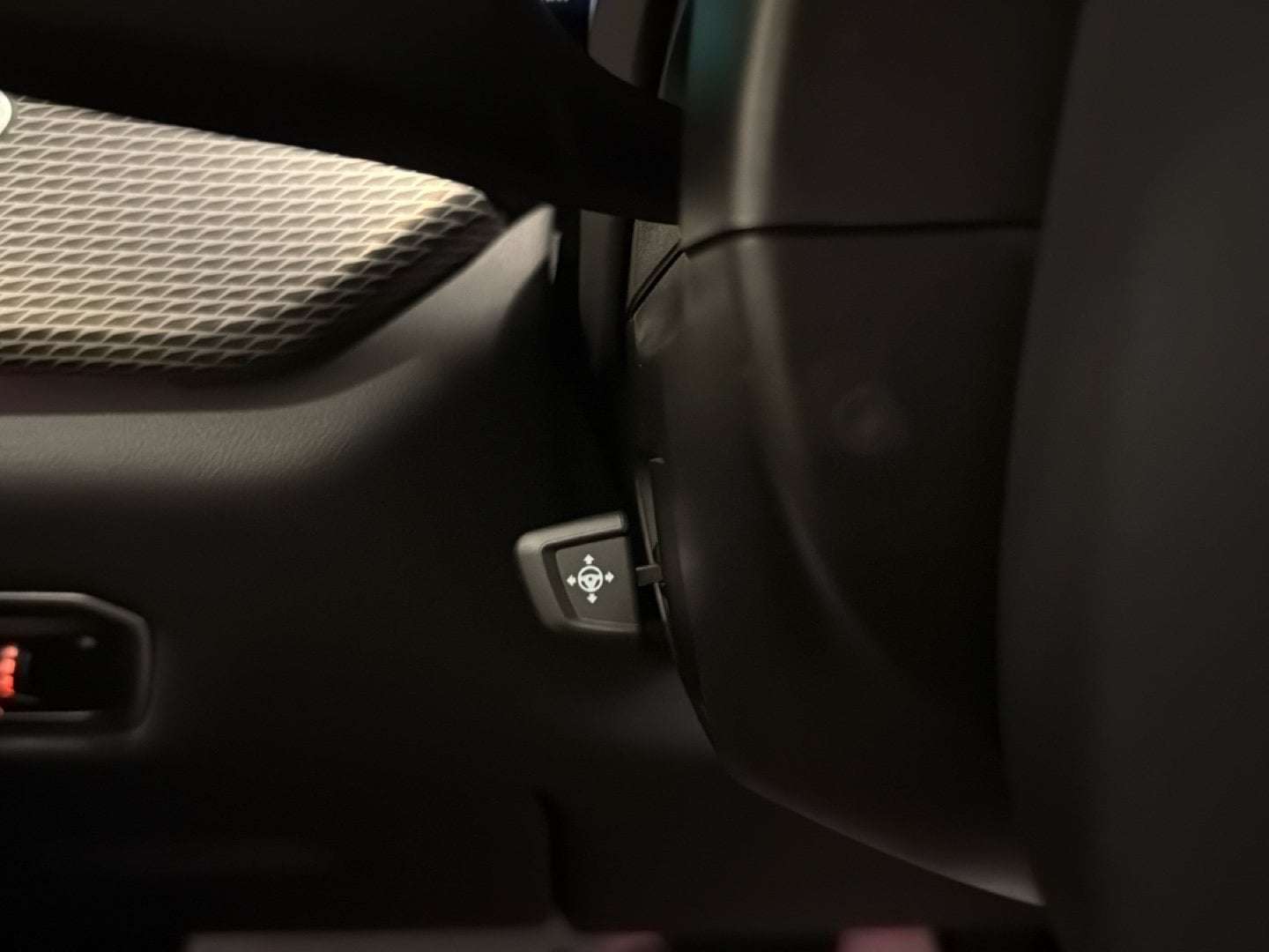 BMW X6 M Sport XDrive30d - 2023 - Joinsteer - #25