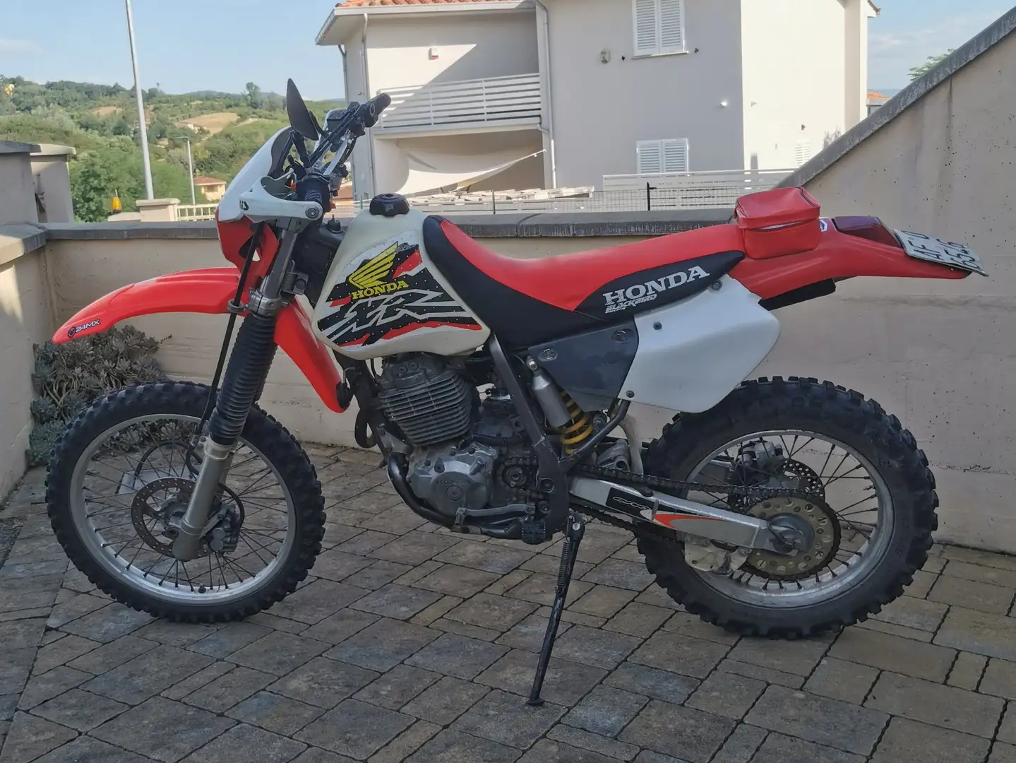 Honda XR 400 R Rouge - 1