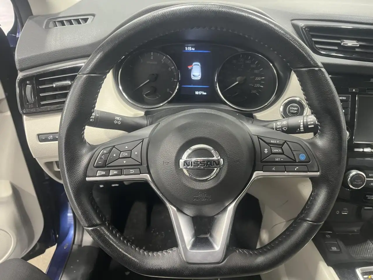 Nissan Qashqai снимка Nissan Qashqai