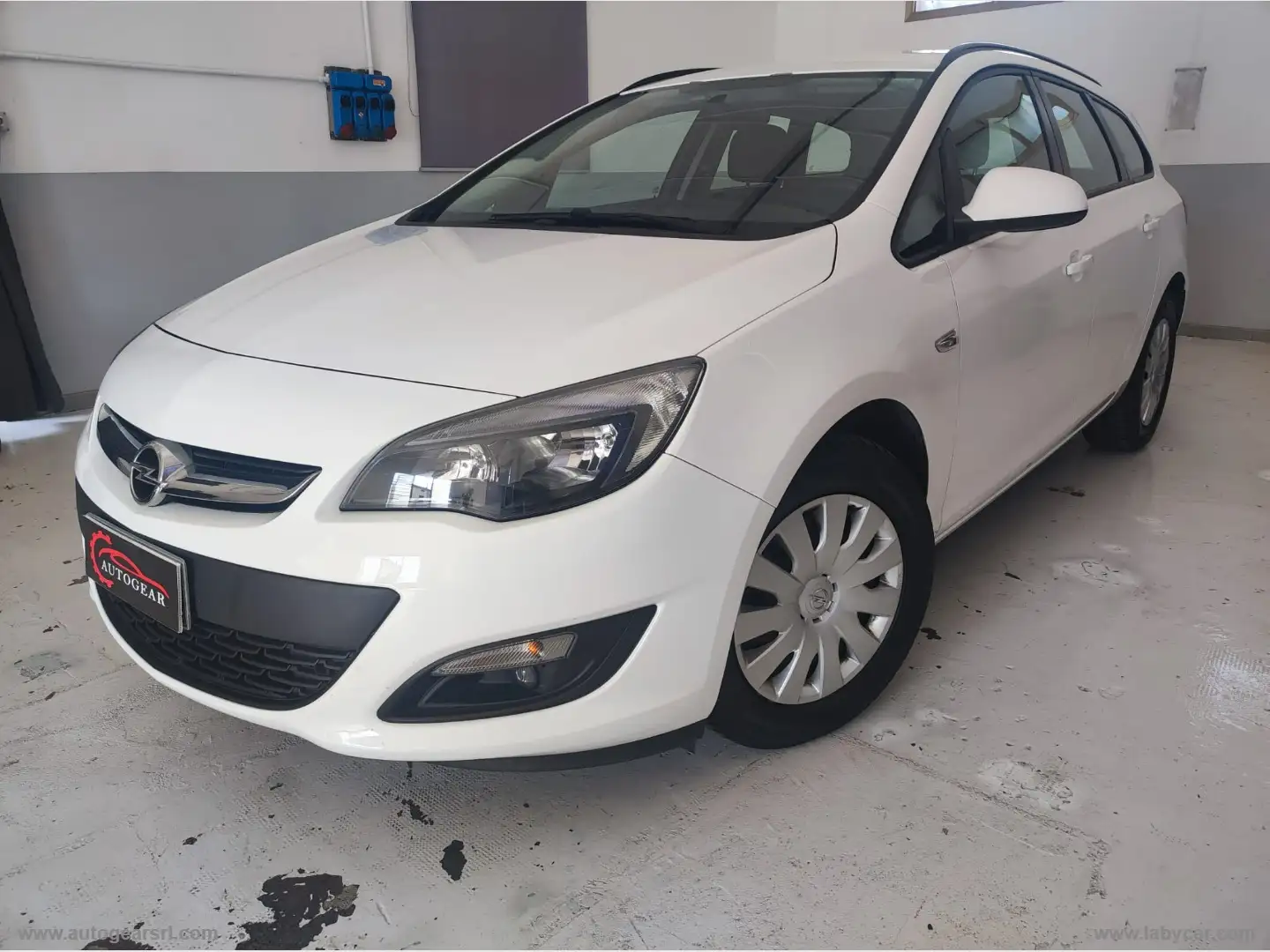 Opel Astra 1.6 CDTI EcoFLEX S&S ST Cosmo Bianco - 1