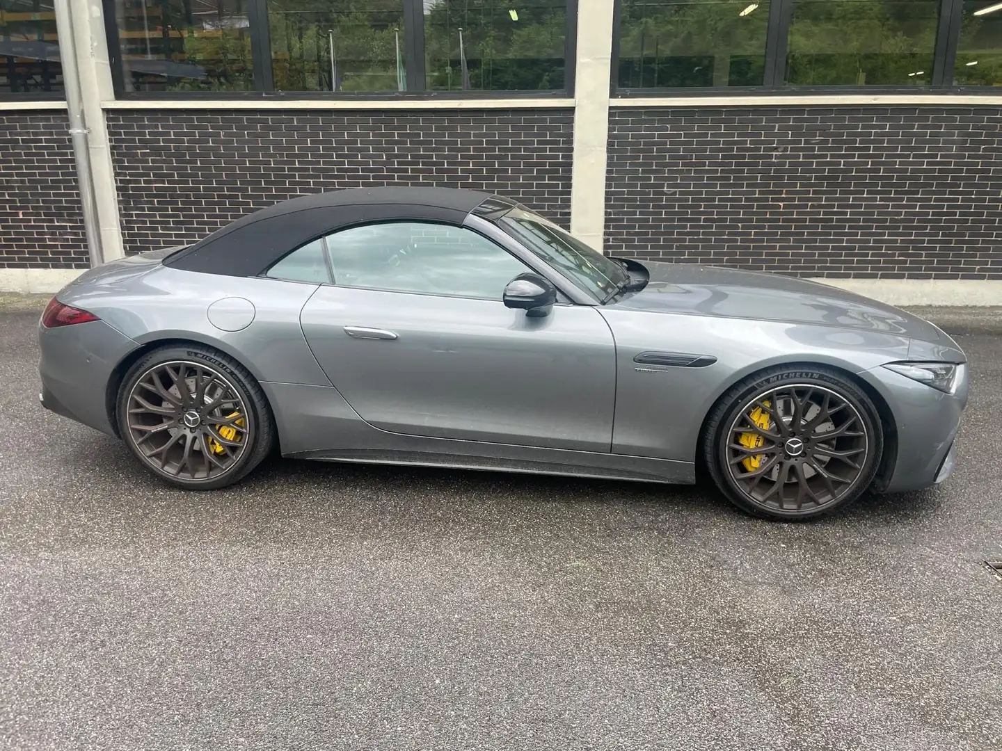 Mercedes-Benz SL 43 AMG Premium 381cv UNI PRO Gris - 1