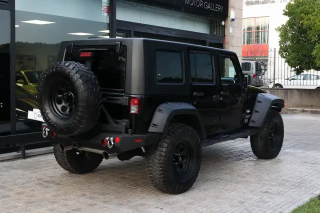Jeep Wrangler view 7