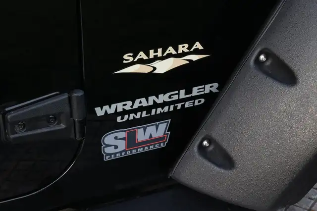 Jeep Wrangler view 3