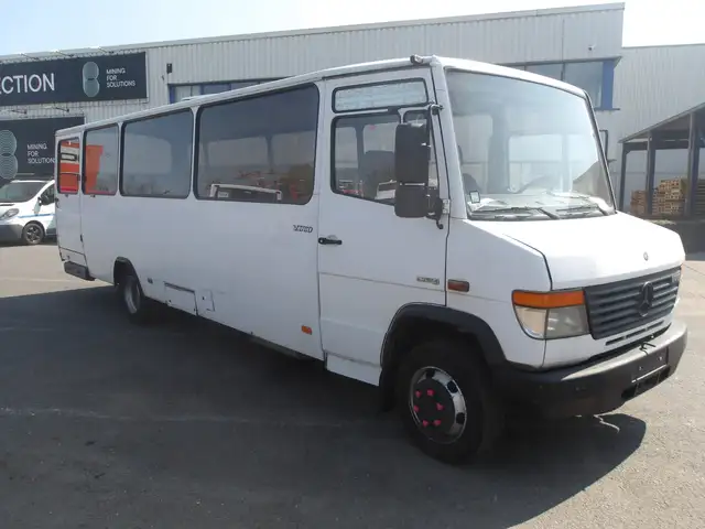 Mercedes-Benz Vario 813 (Stock ID 706)