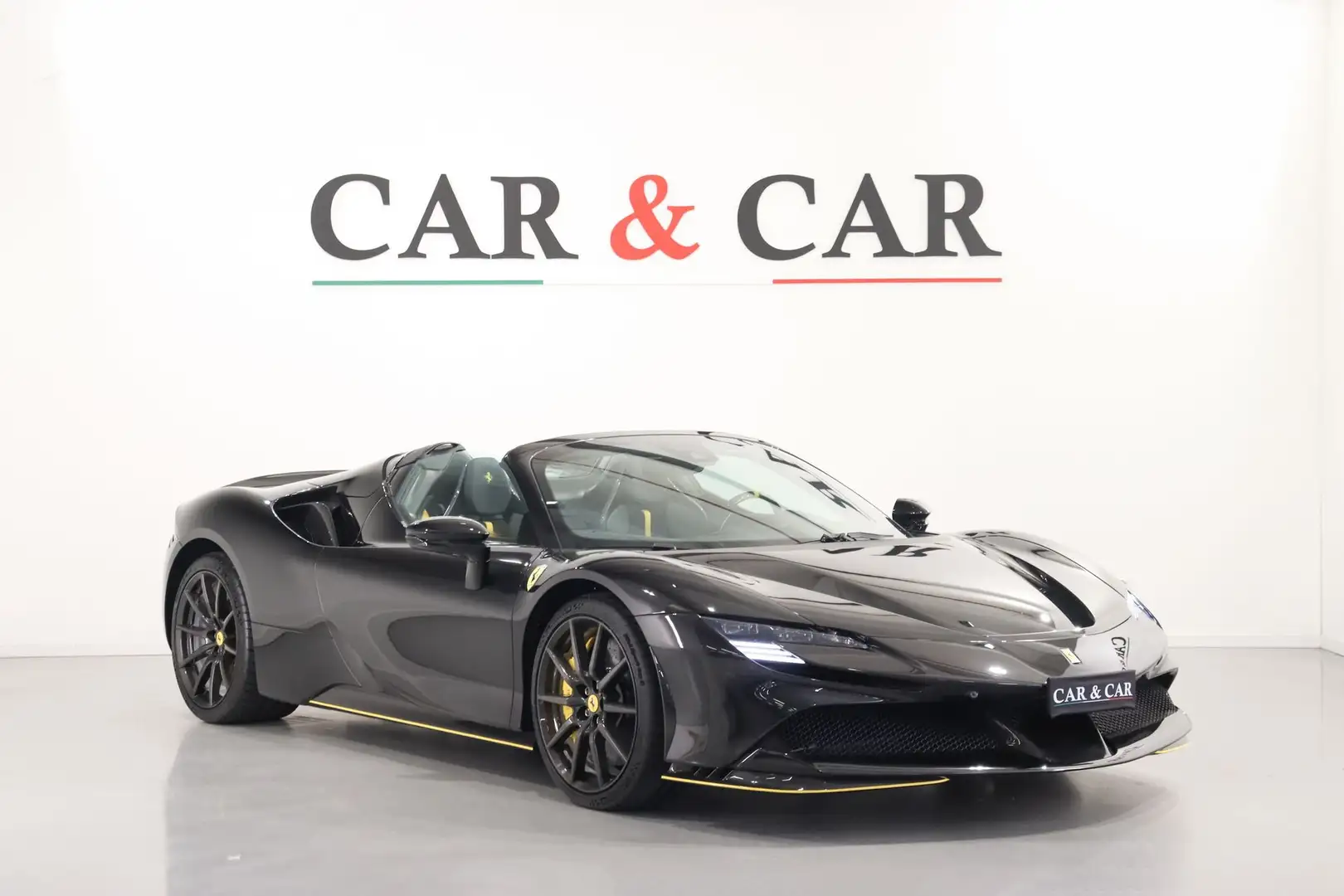 Ferrari SF90 Spider Assetto Fiorano Negru - 1