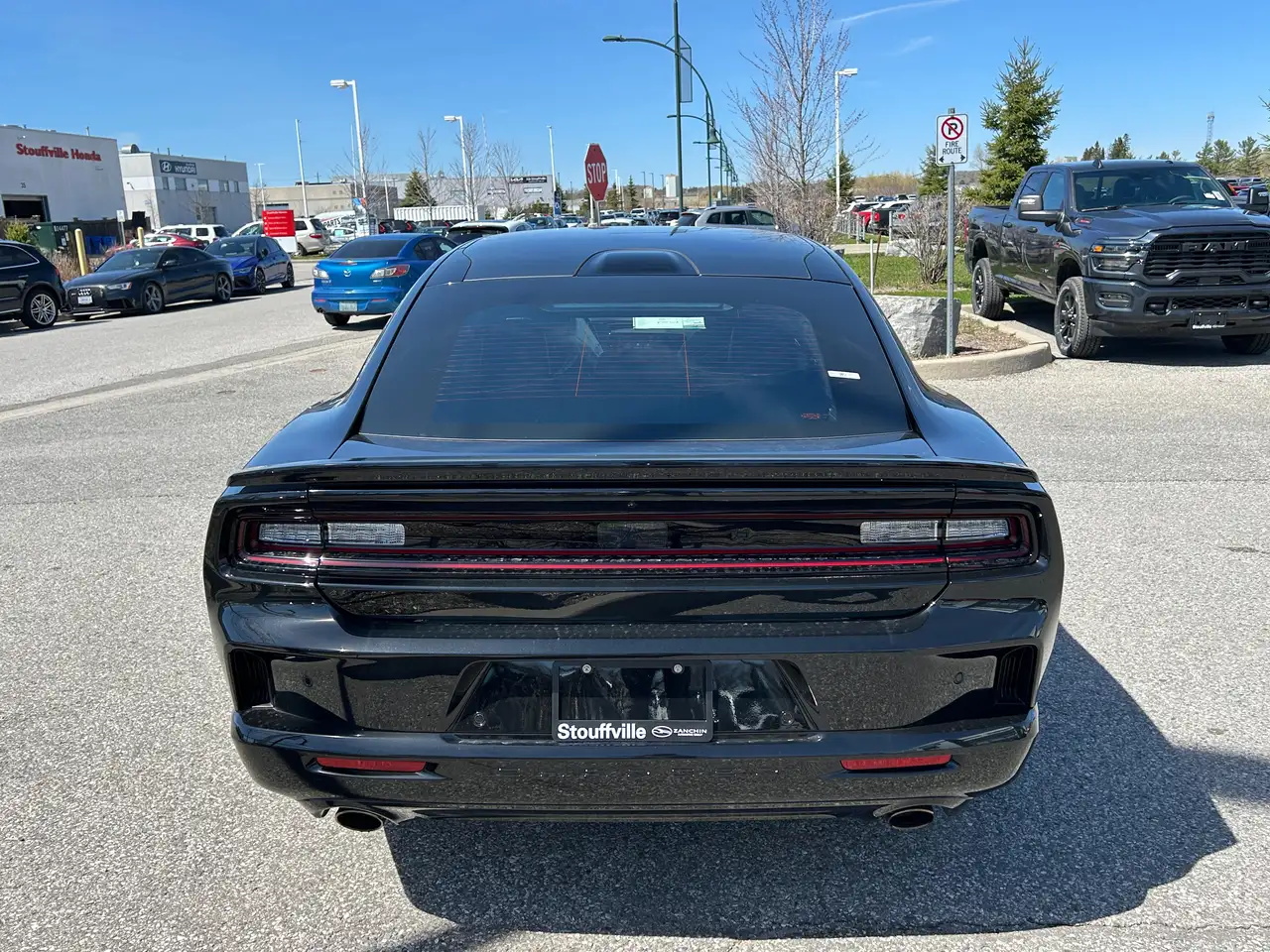 Dodge Charger снимка Dodge Charger
