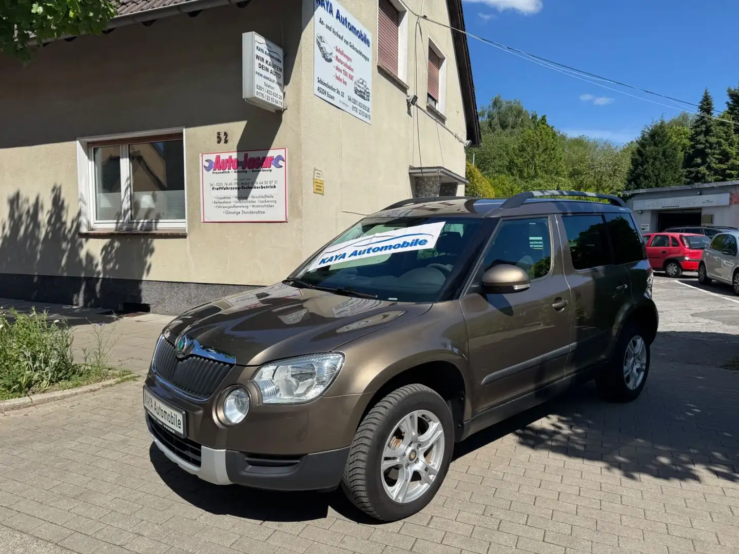Skoda Yeti Active Plus Edition*TÜV NEU*KLIMA*ALU*PDC* Marrón - 2