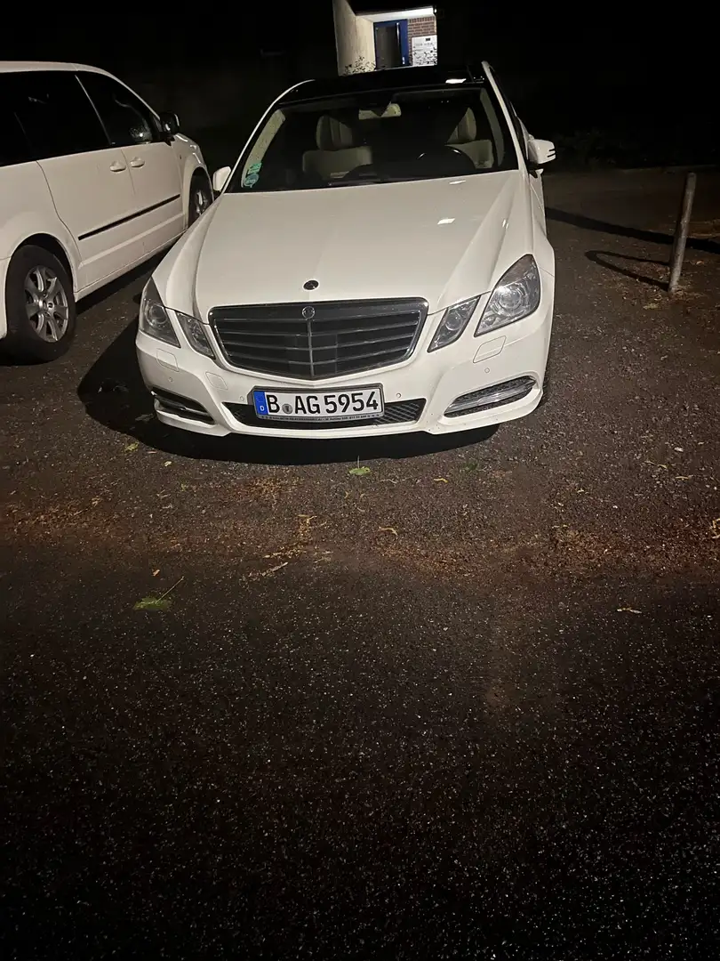 Mercedes-Benz E 300 CDI DPF BlueEFFICIENCY 7G-TRONIC Avantgarde Beyaz - 1