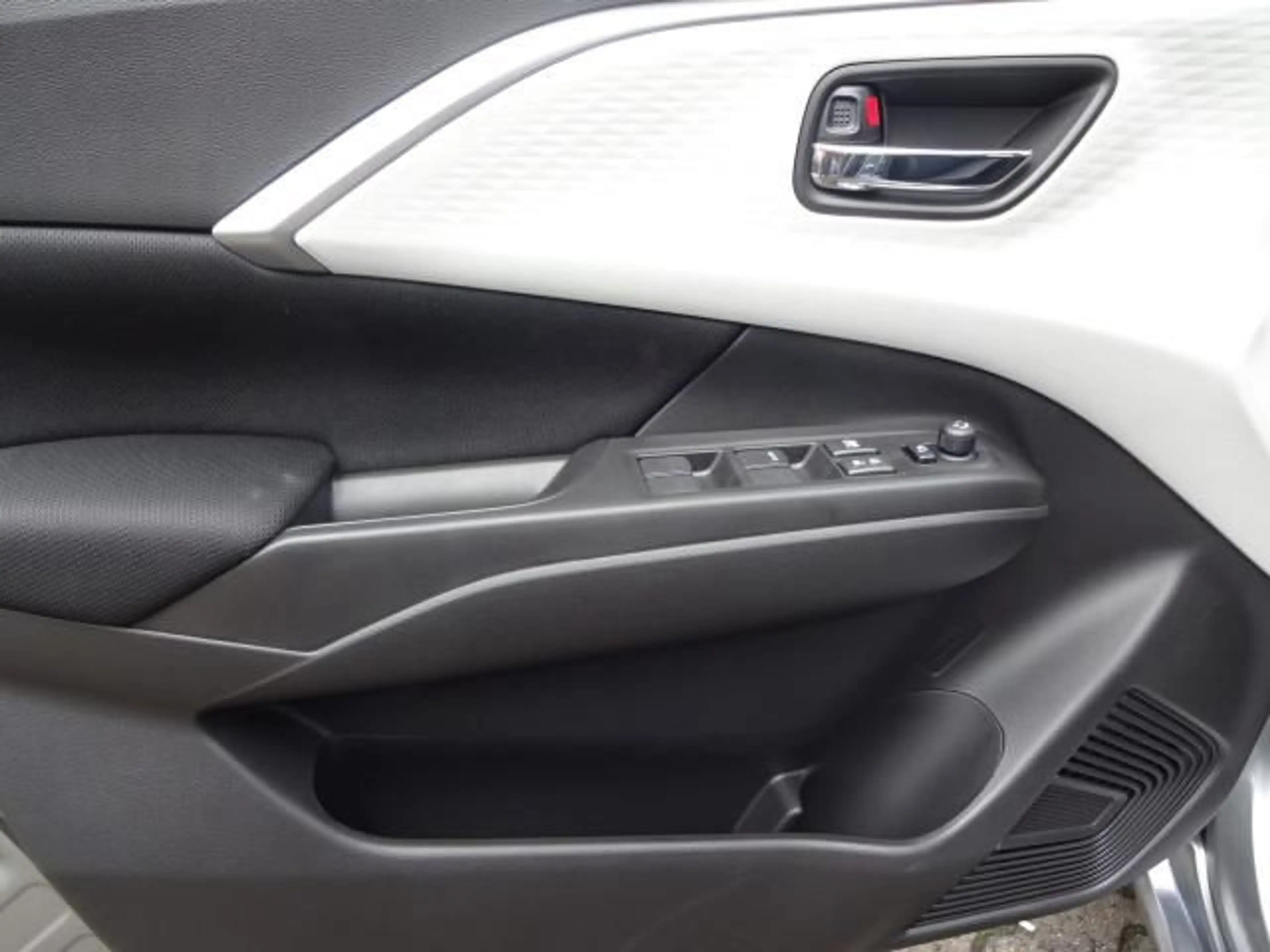 Suzuki Swift SWIFT 1.2 DUALJET ALLGRIP COMFORT+ NAVI SHZ EPH — photo 13