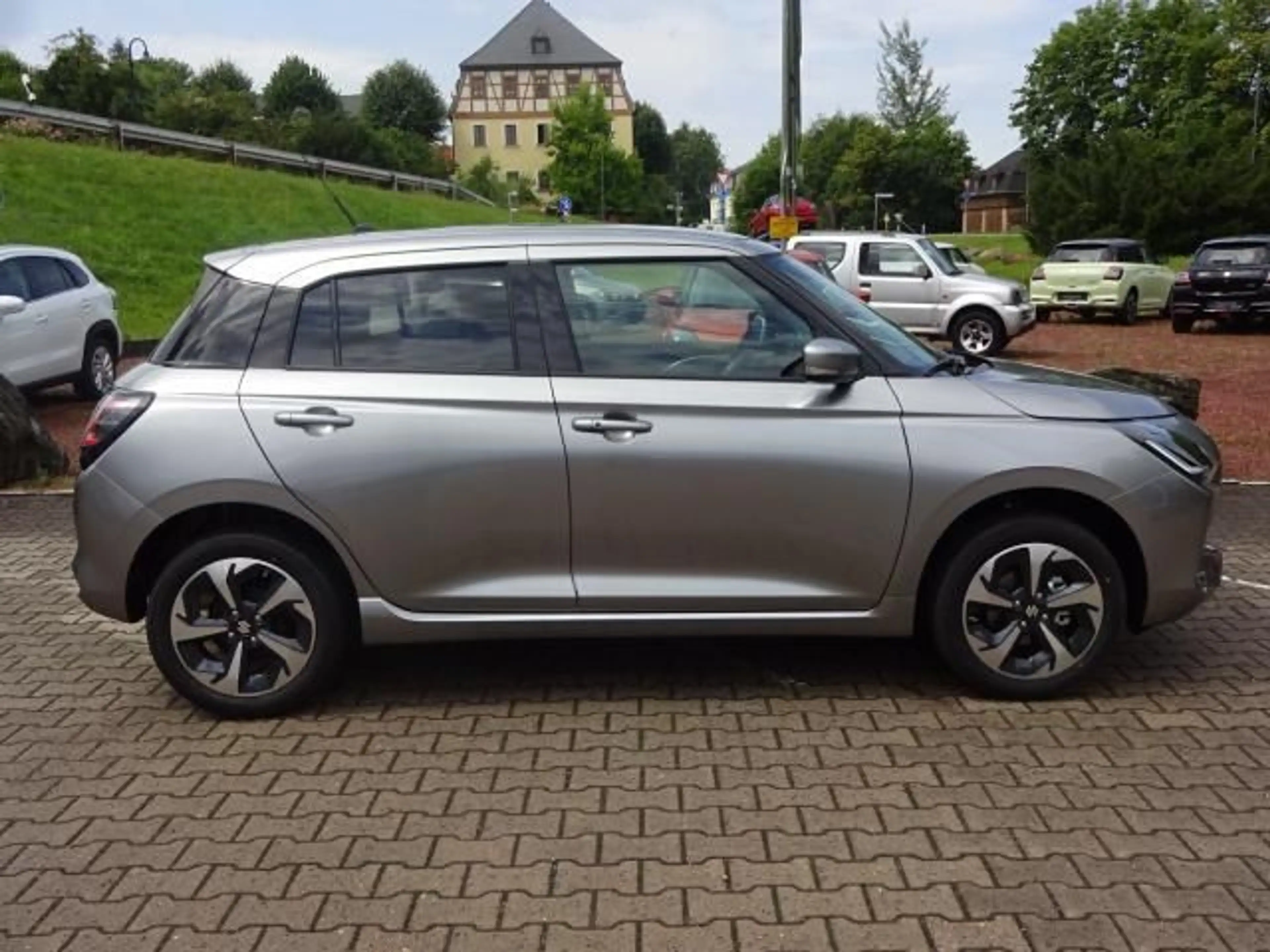 Suzuki Swift SWIFT 1.2 DUALJET ALLGRIP COMFORT+ NAVI SHZ EPH — photo 8