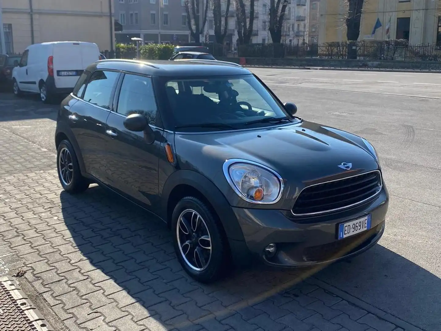 MINI One Countryman Mini+Countryman+1.6+One Gri - 2