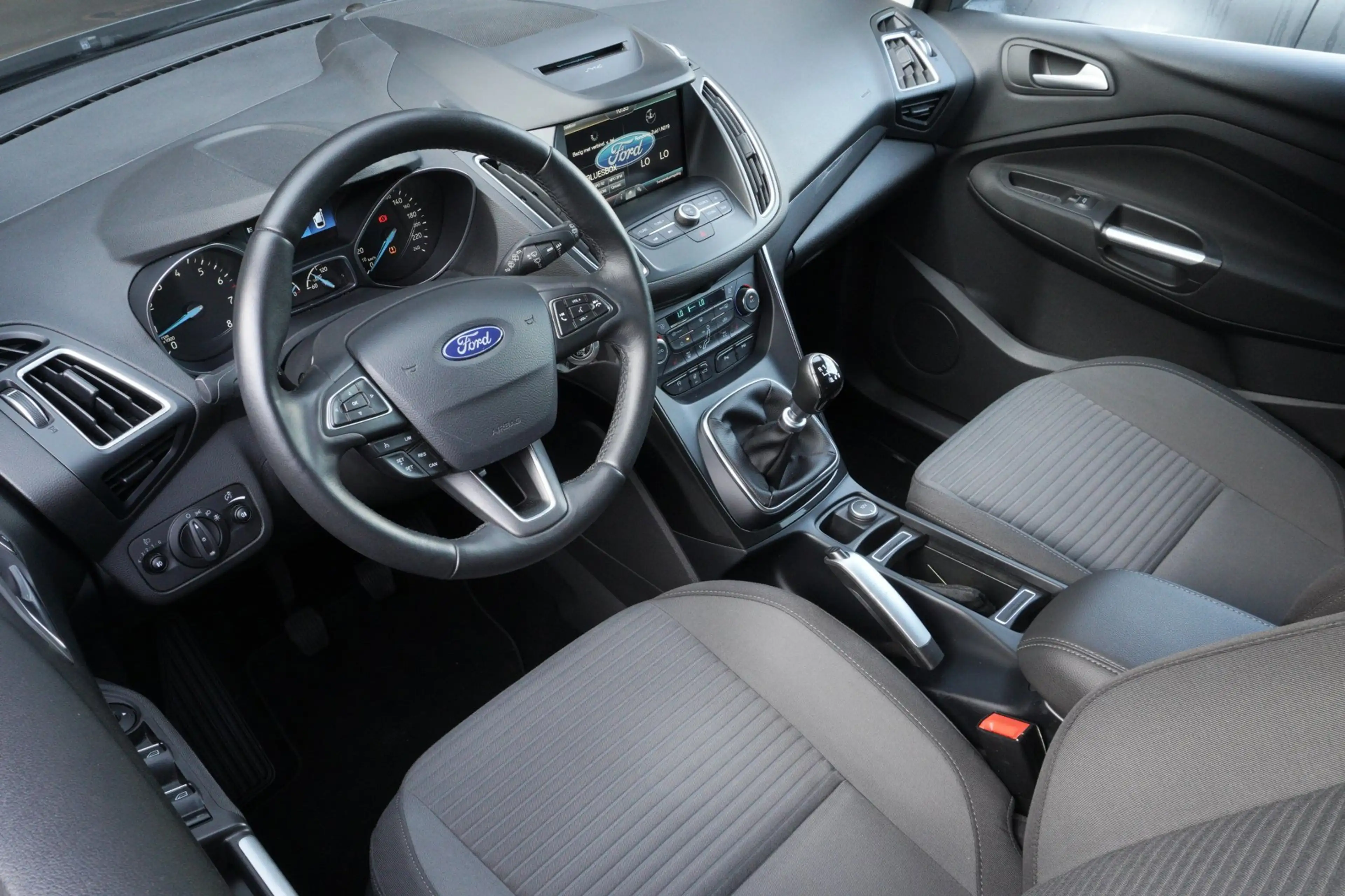Ford C-Max 1.5 Titanium Trekhaak|Stoelverwarming|Cruise|Navig — photo 4