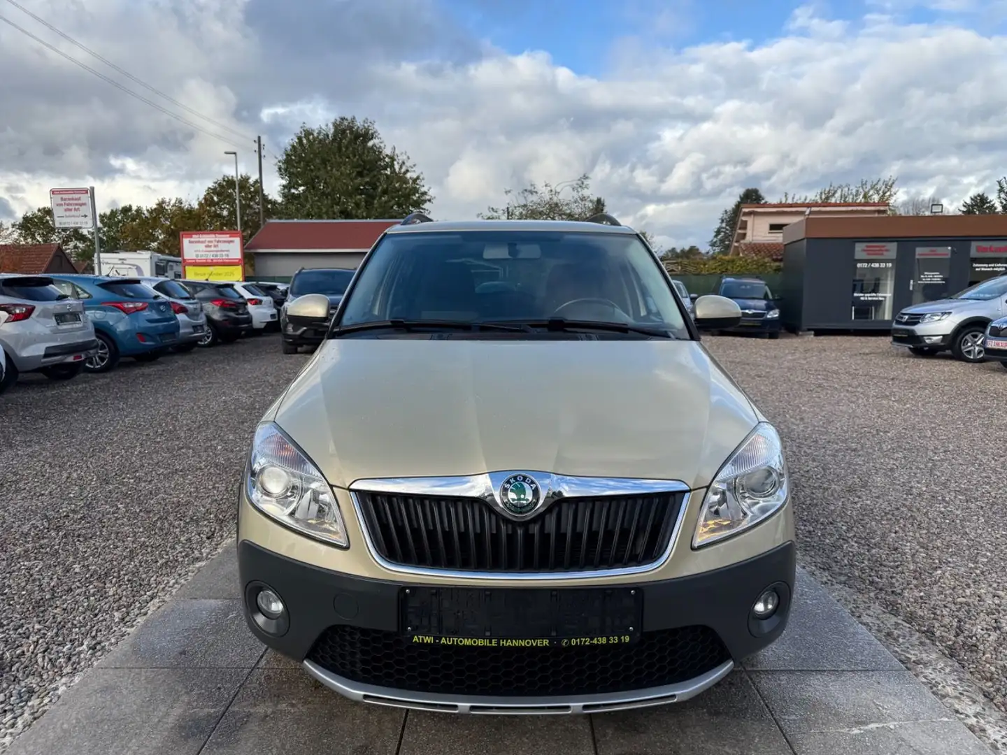 Skoda Fabia Scout Business Sportsitze Sport Lenkrad Gelb - 2