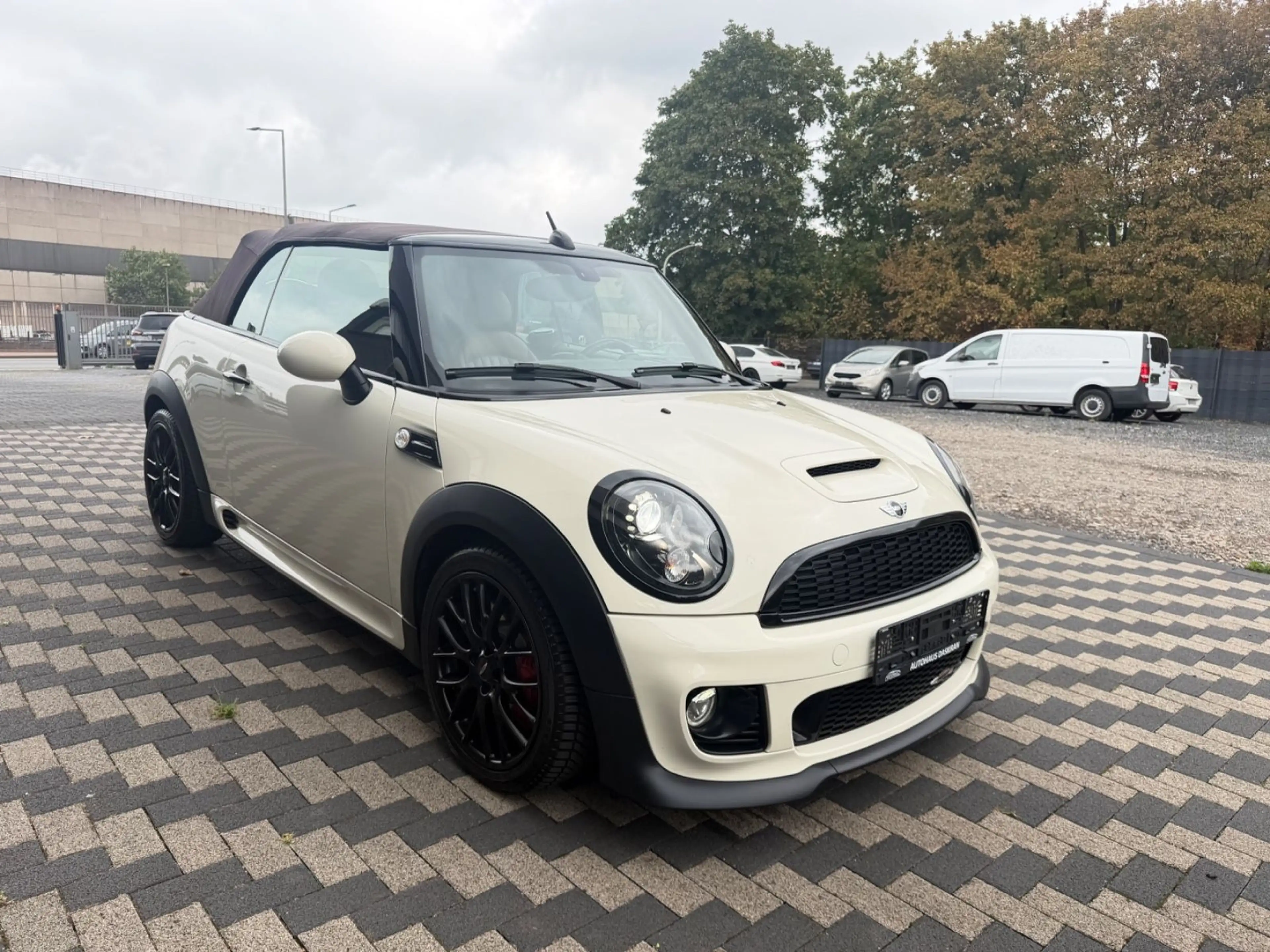 MINI John Cooper Works Cabrio Navi Leder Xenon — photo 3