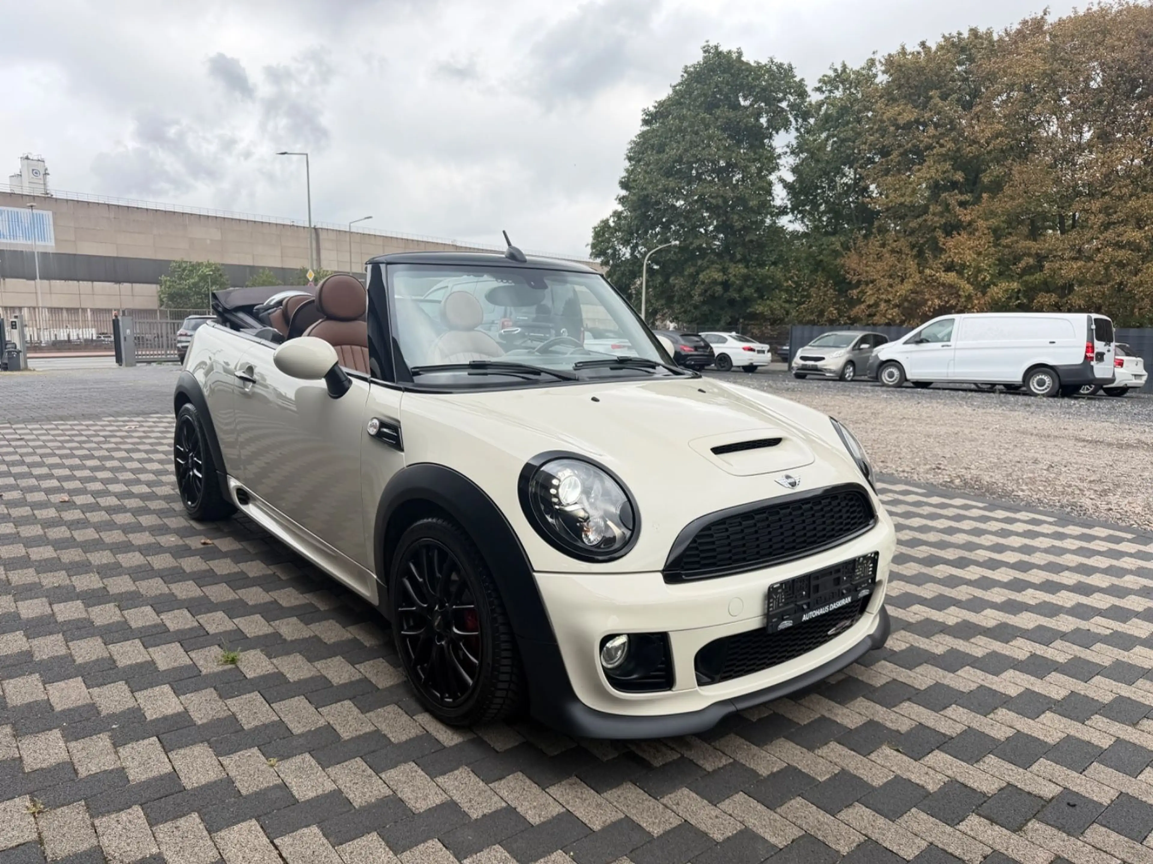 MINI John Cooper Works Cabrio Navi Leder Xenon — photo 8