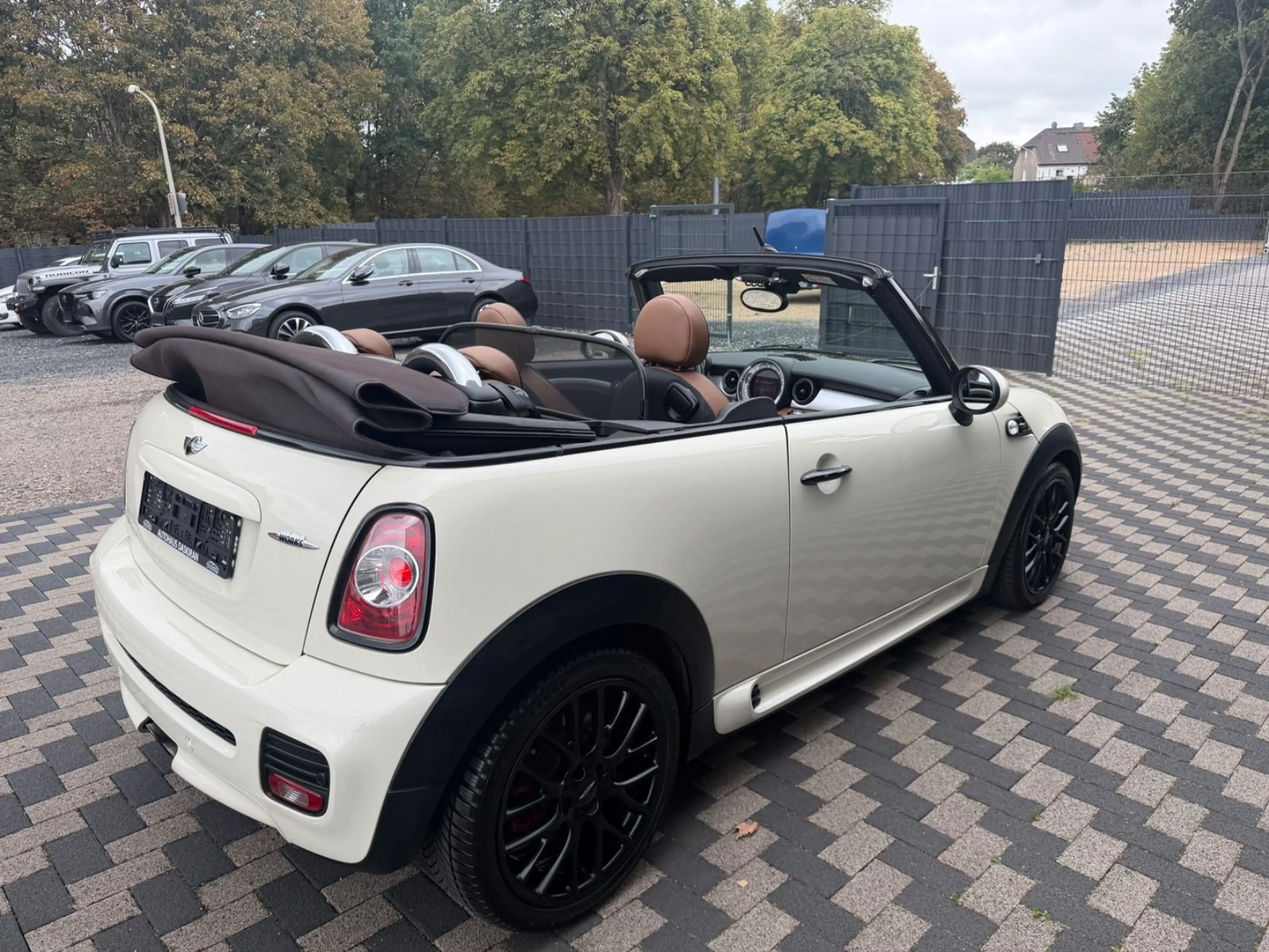 MINI John Cooper Works Cabrio Navi Leder Xenon — photo 9