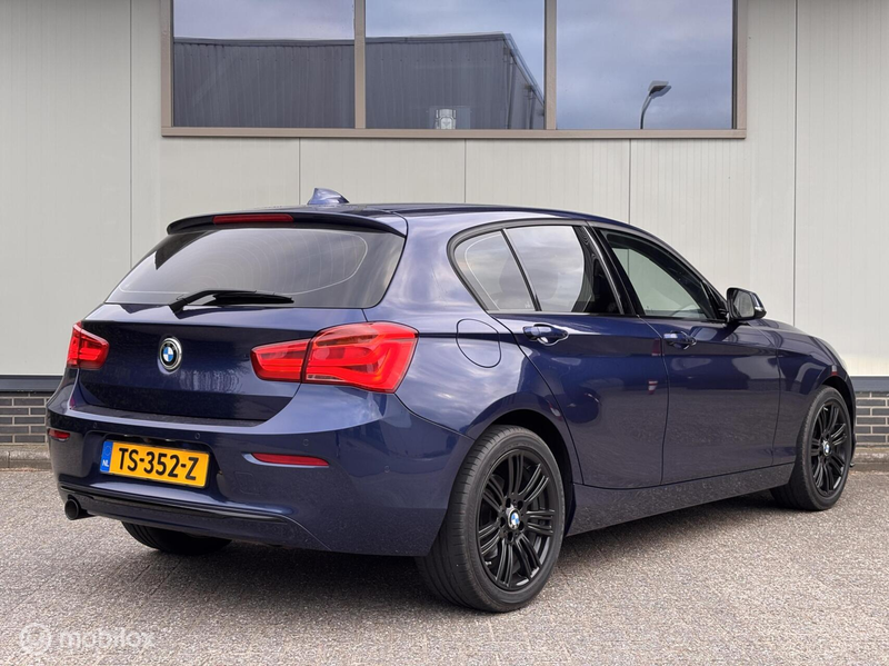 BMW 118 1-serie 118i Sport Line LCI Camera Leder Navi stoe — photo 2