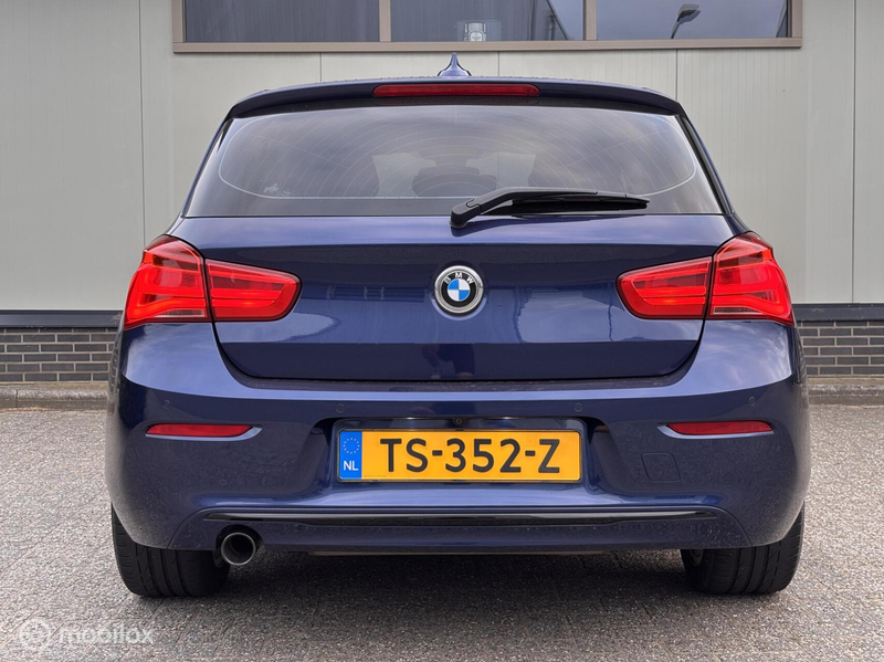 BMW 118 1-serie 118i Sport Line LCI Camera Leder Navi stoe — photo 4