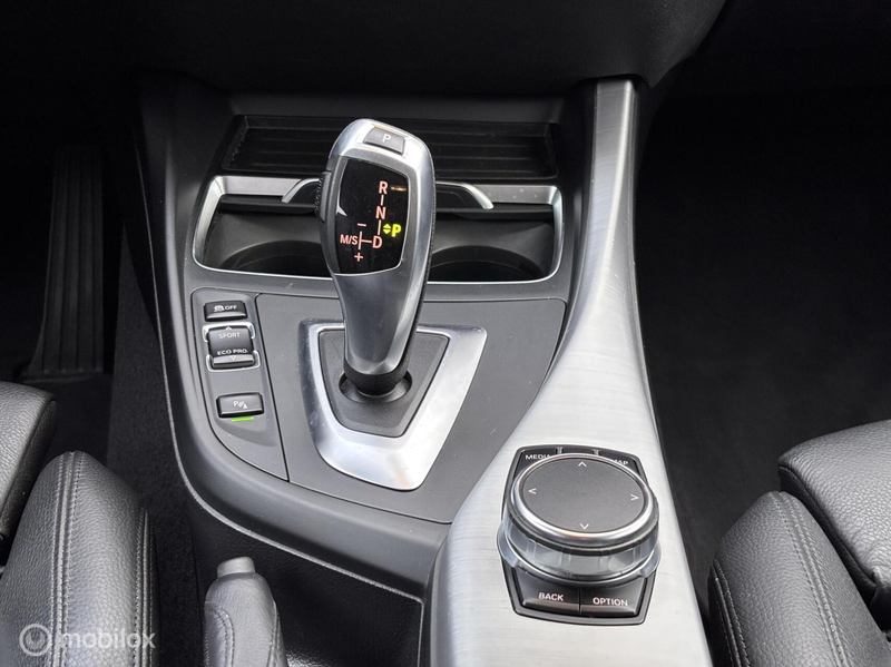 BMW 118 1-serie 118i Sport Line LCI Camera Leder Navi stoe — photo 10