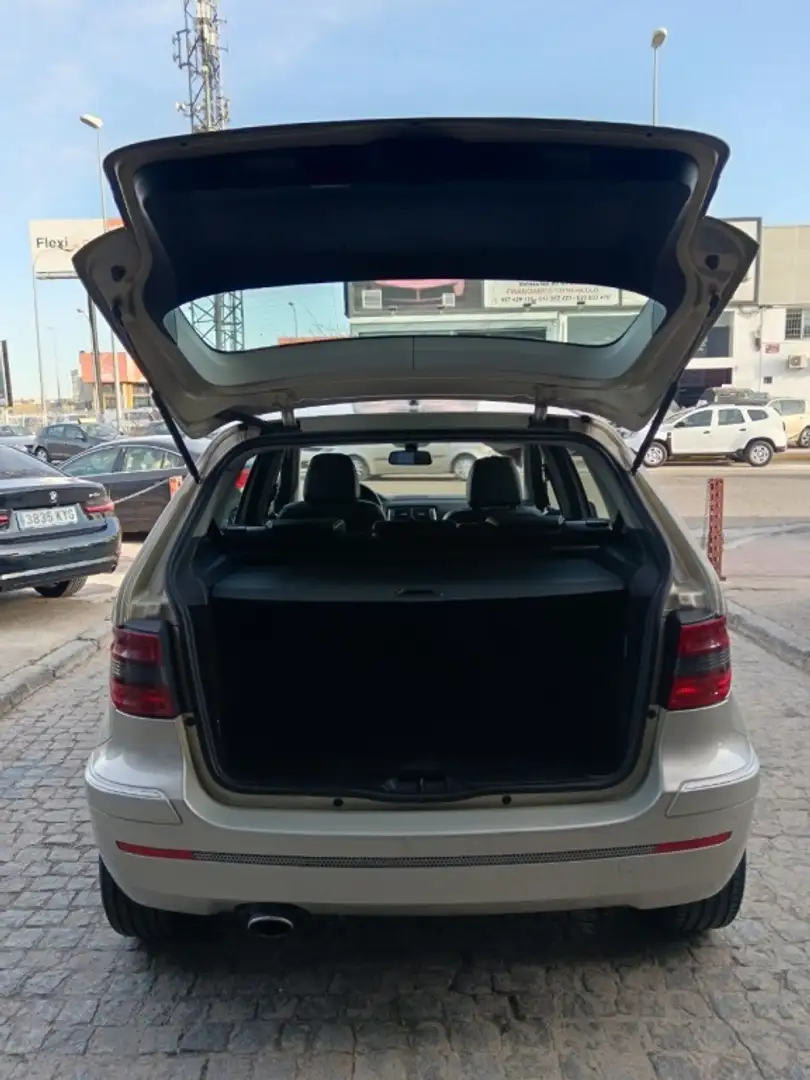 Mercedes-Benz B 180 180CDI Autotronic Beige - 2