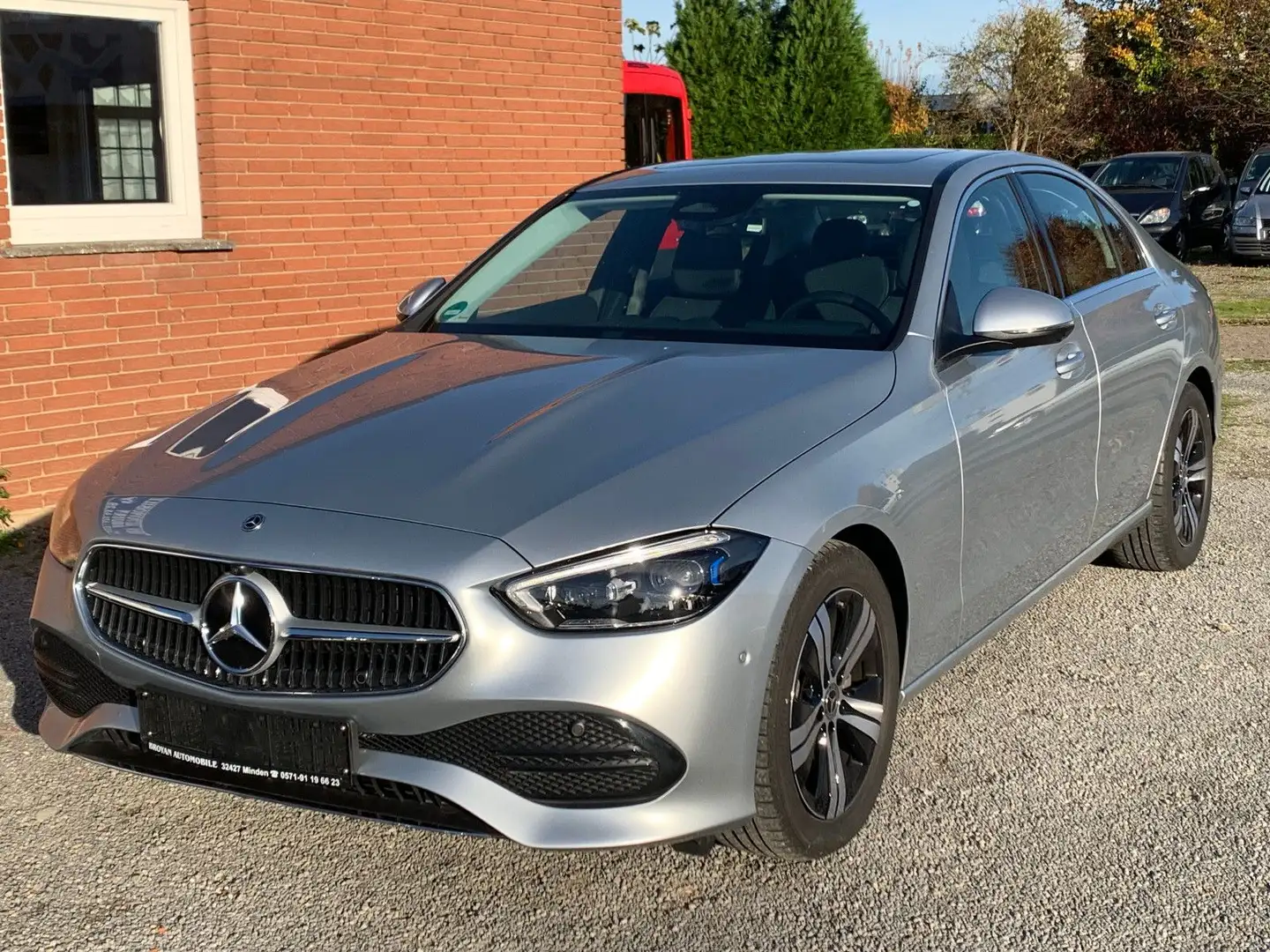 Mercedes-Benz C 180 Limousine Edition Avantgarde Silber - 2