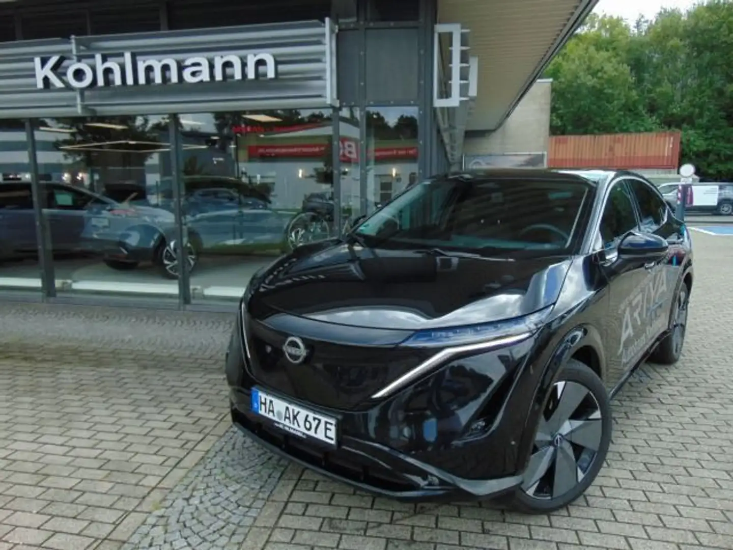 Nissan Ariya ARIYA e-4ORCE 87 kWh Leder 360° Navi PGD Schwarz - 1